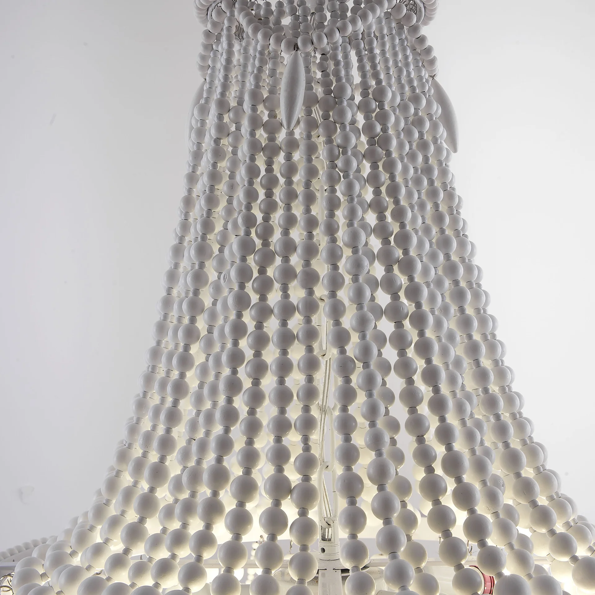 Люстра Anselme White Wood Large Chandelier - миниатюра 8