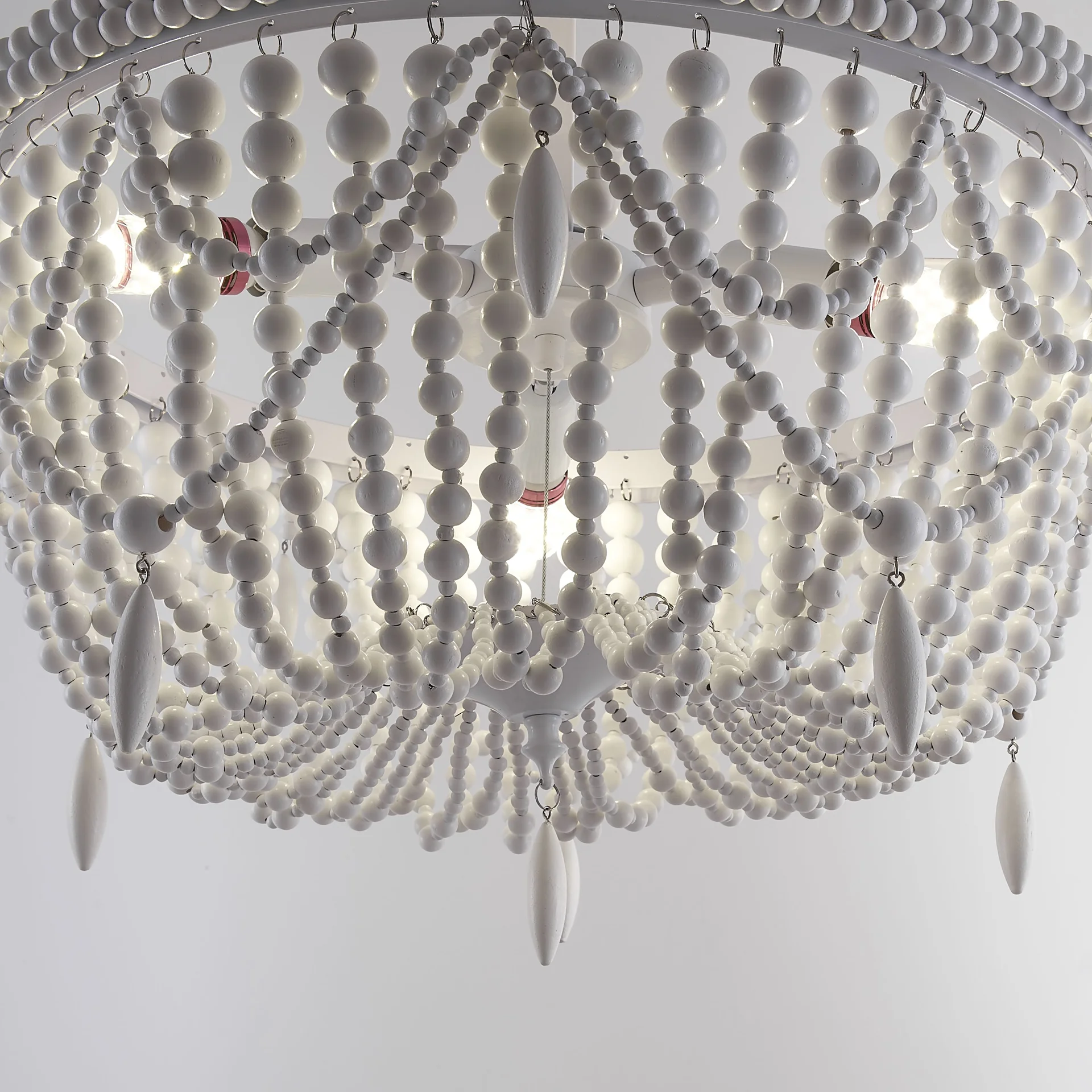 Подвесная люстра RH Anselme White Wood Weathered Chandelier - миниатюра 2