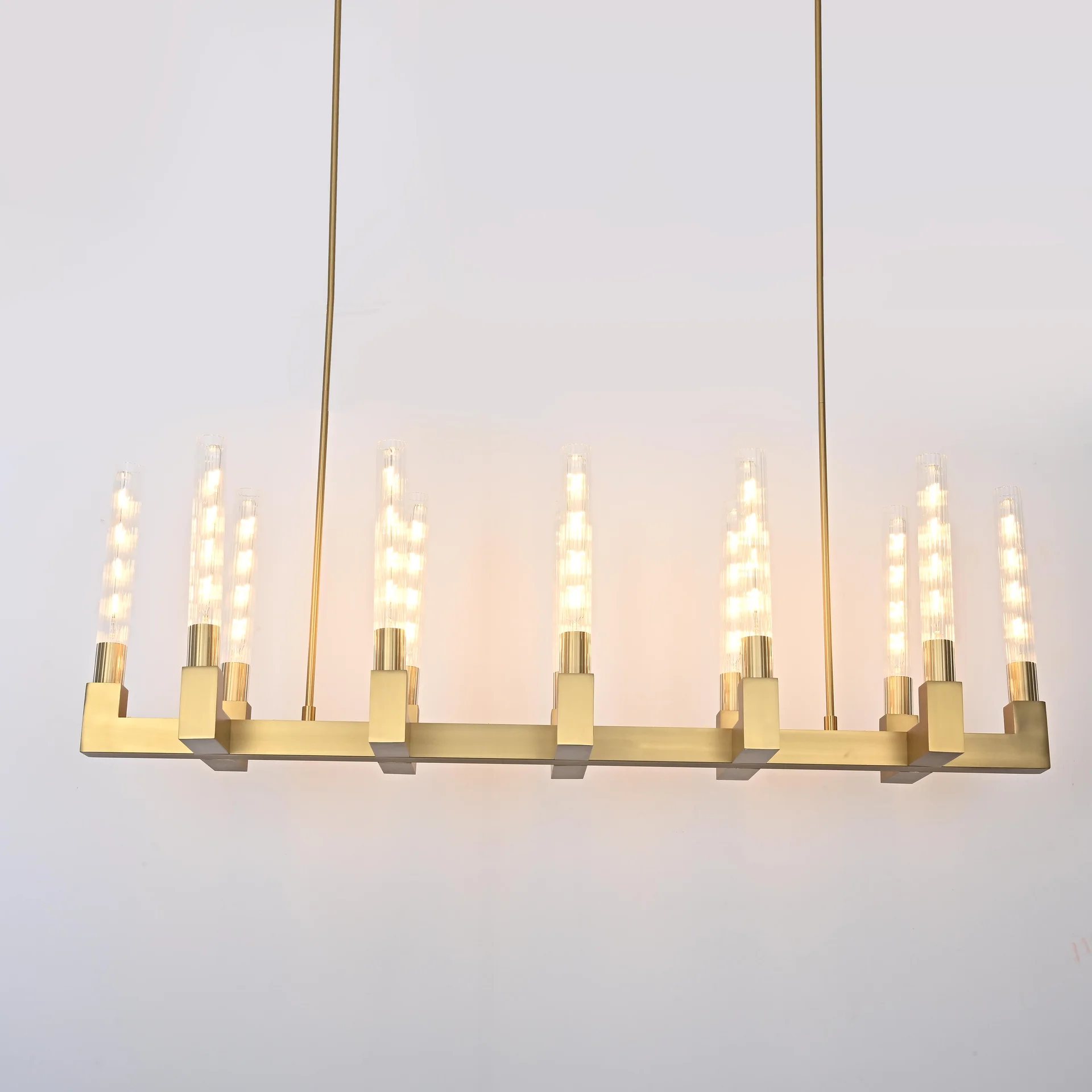 Люстра на штанге CANELLE Linear Chandelier 12 Modern Brass - миниатюра 3