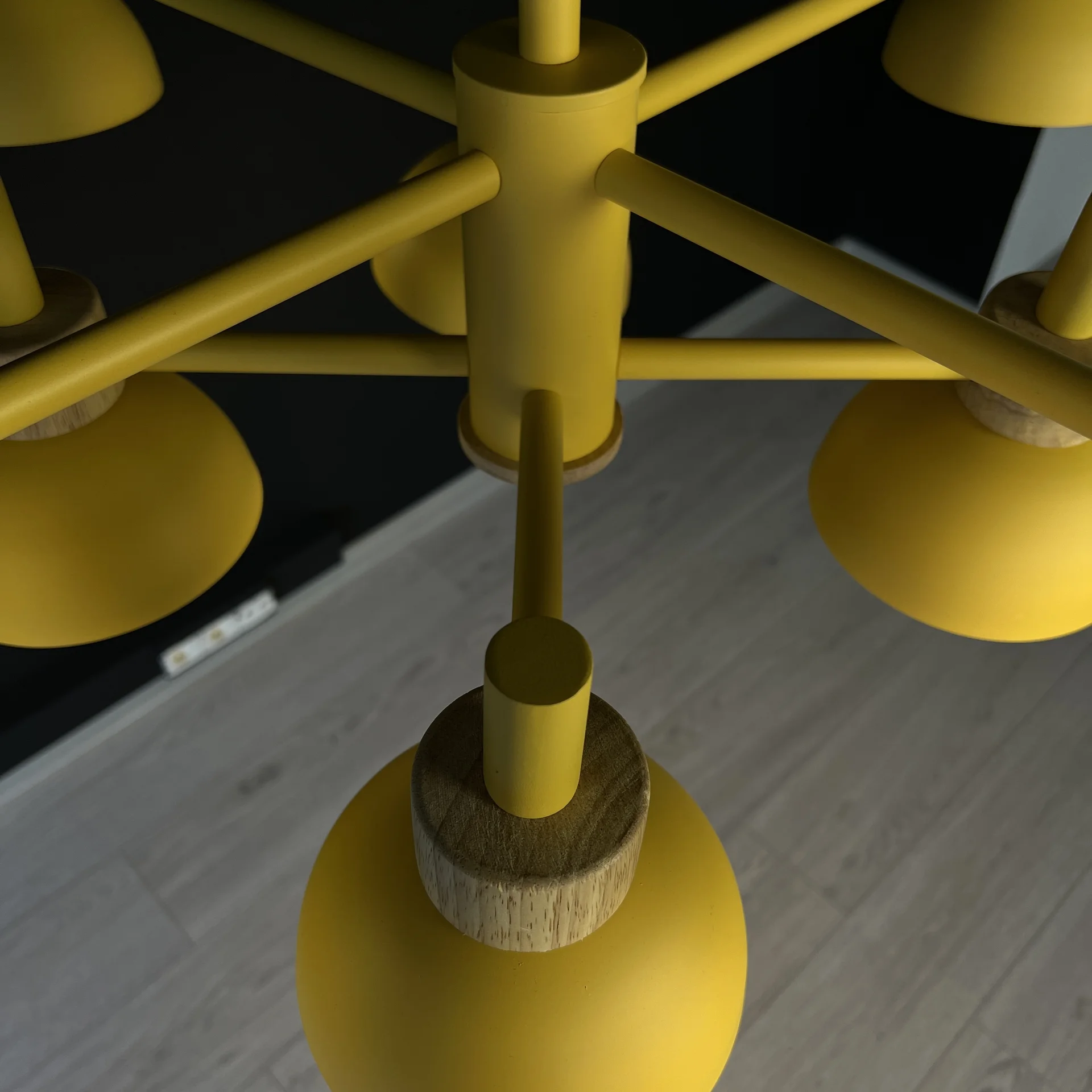 Люстра на штанге FANTA A 8 lights Yellow - миниатюра 8