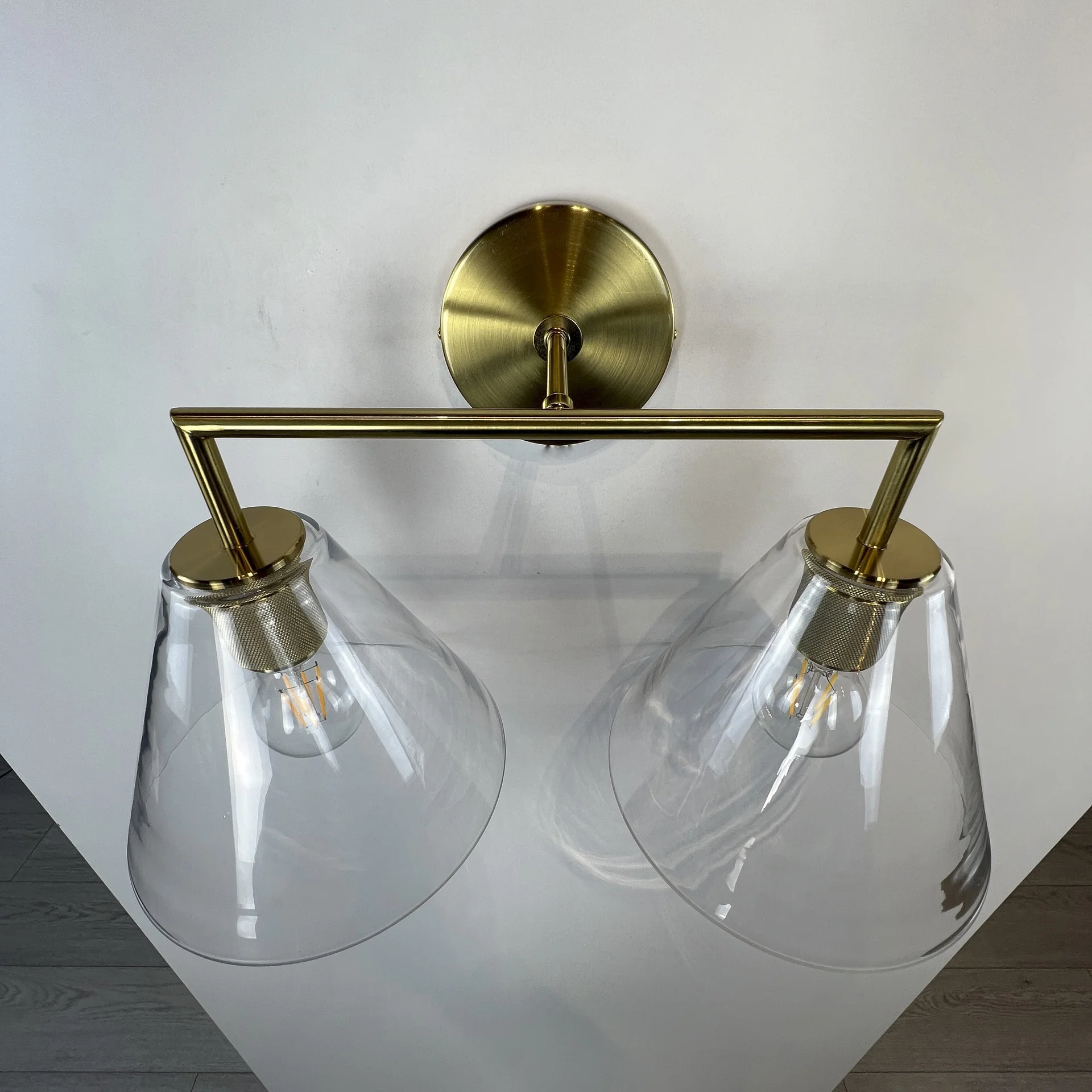Бра RH Utilitaire Funnel Shade Double Sconce Brass - миниатюра 13