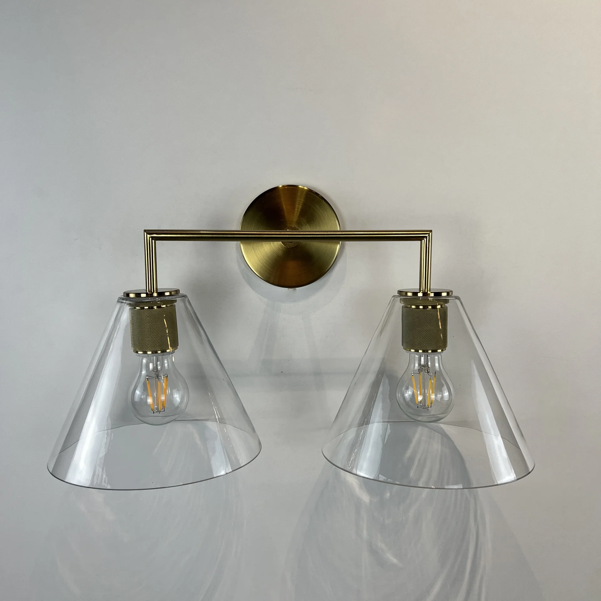 Бра RH Utilitaire Funnel Shade Double Sconce Brass - миниатюра 17