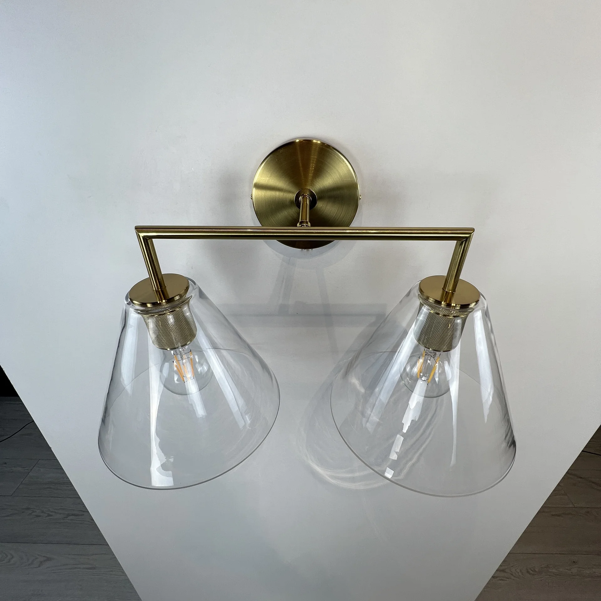 Бра RH Utilitaire Funnel Shade Double Sconce Brass - миниатюра 19