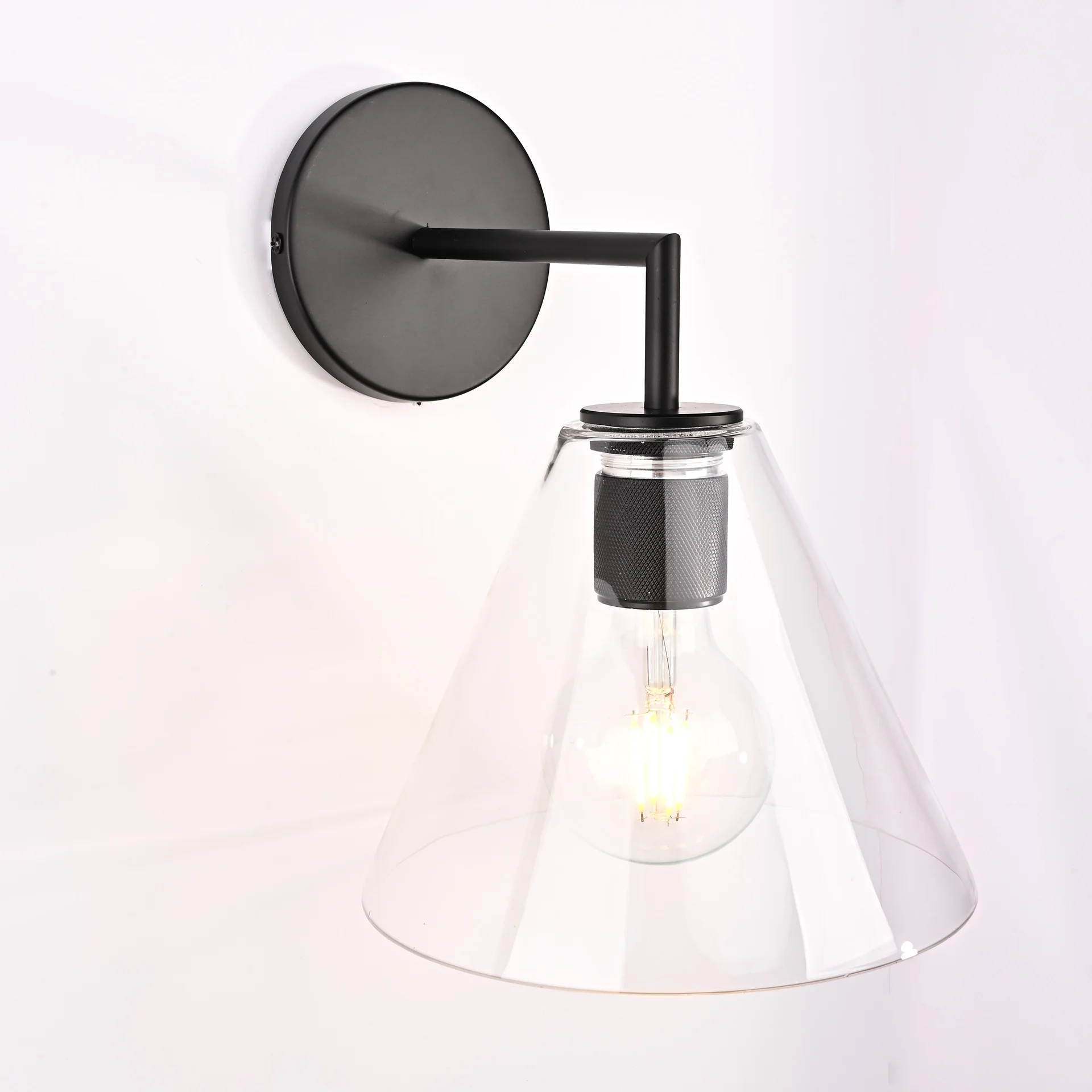 Бра RH Utilitaire Funnel Shade Single Sconce Black - миниатюра 3