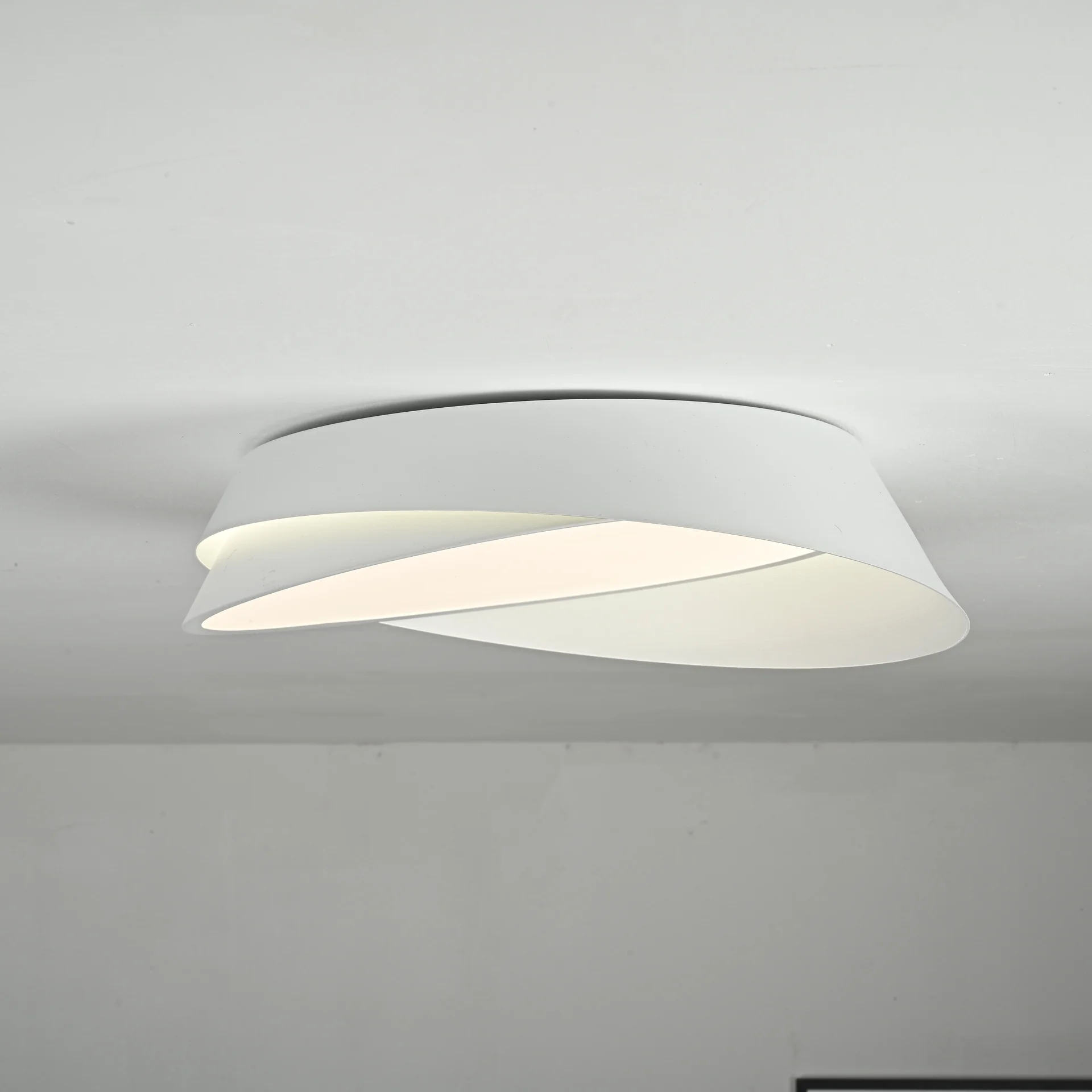 Потолочный светильник SHELL D40 White - миниатюра 2