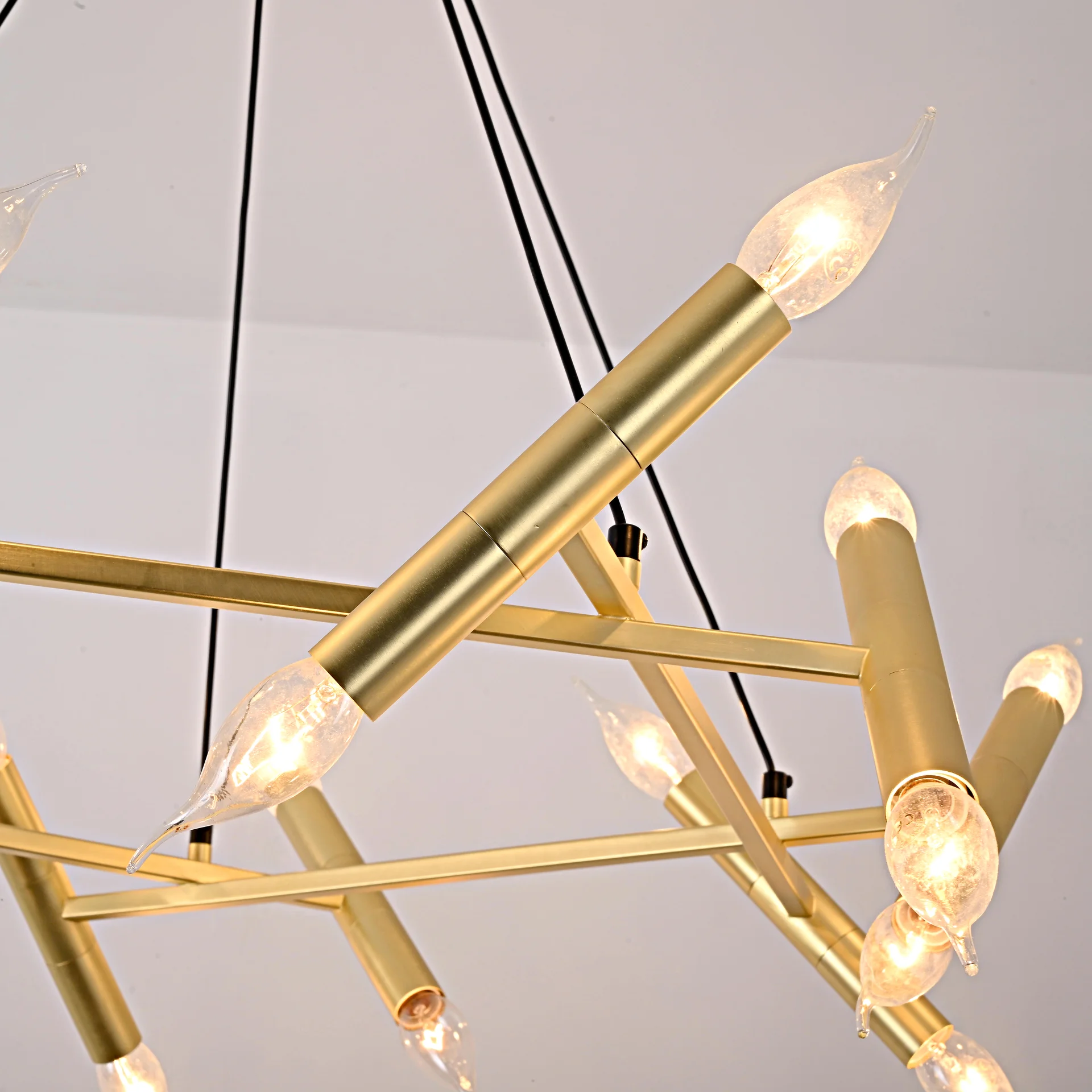 Подвесная люстра JONATHAN BROWNING Le Pentagone Chandelier 20 Light - миниатюра 11