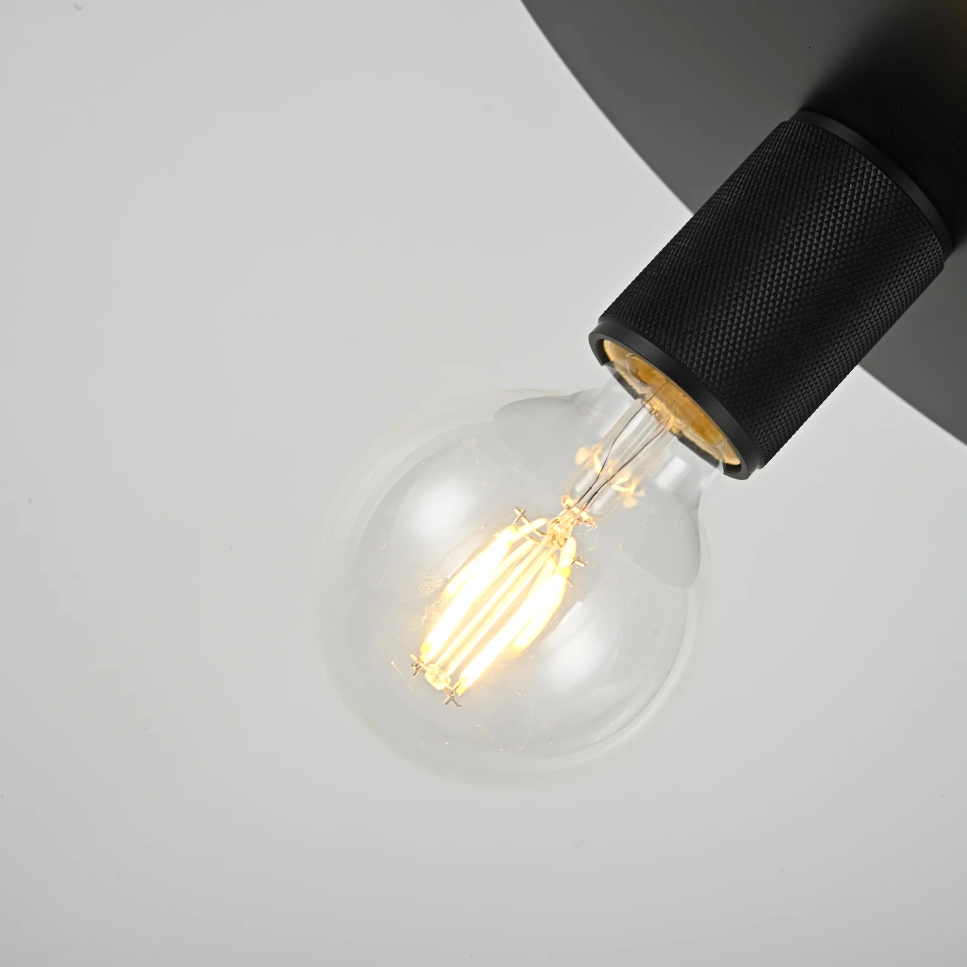 Подвесной светильник RH Utilitaire Disk Shade Pendant Black - миниатюра 6