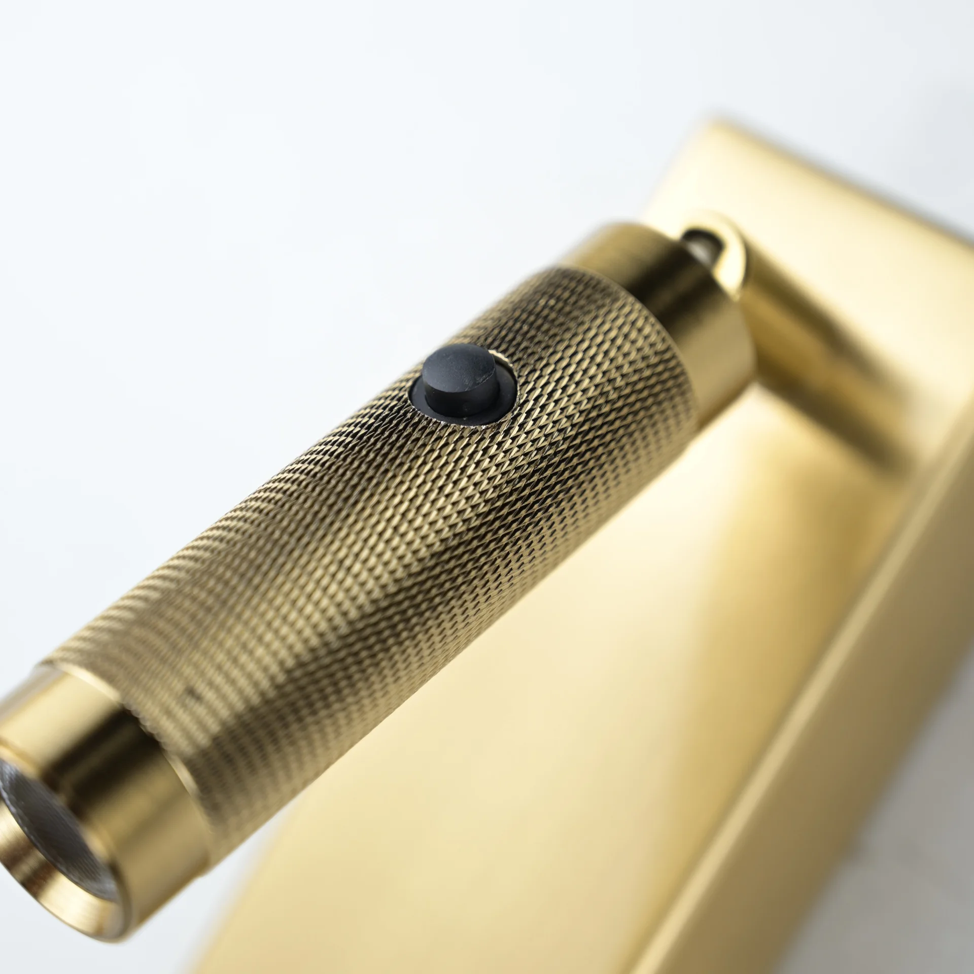 Бра Chelsom WALL LED KNURL BRASS - миниатюра 10