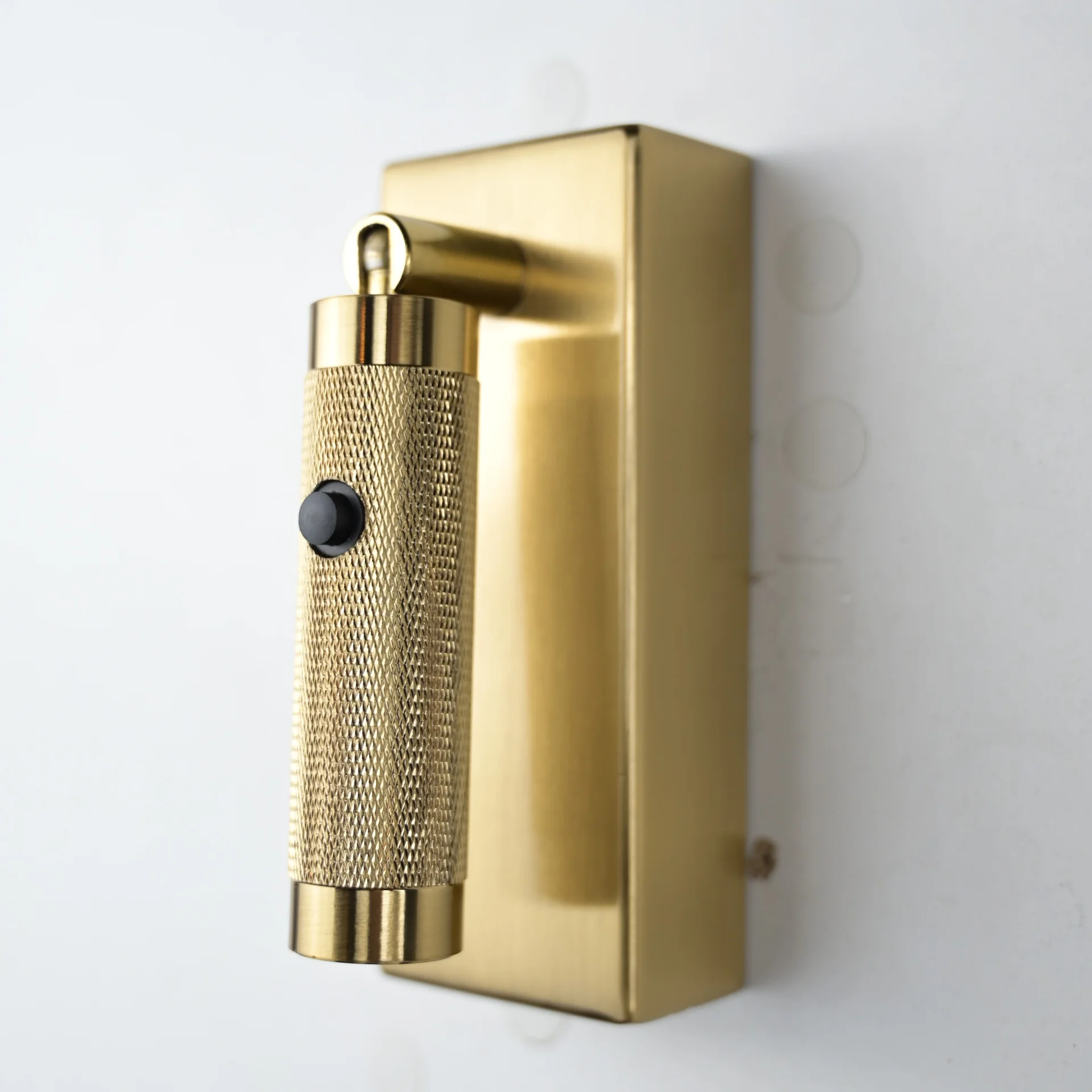 Бра Chelsom WALL LED KNURL BRASS - миниатюра 11