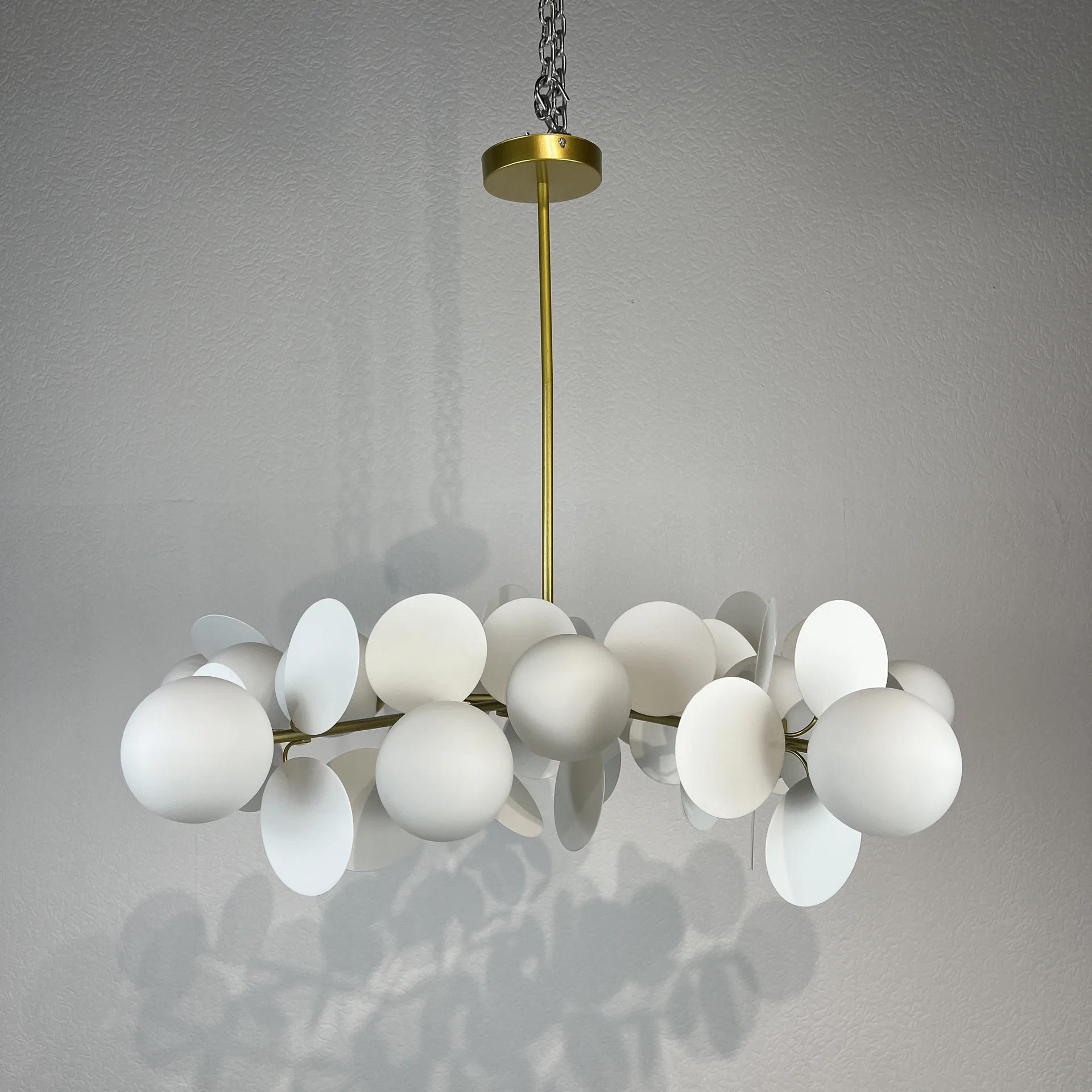 Люстра на штанге Light of MATISSE SELF D90 - миниатюра 10