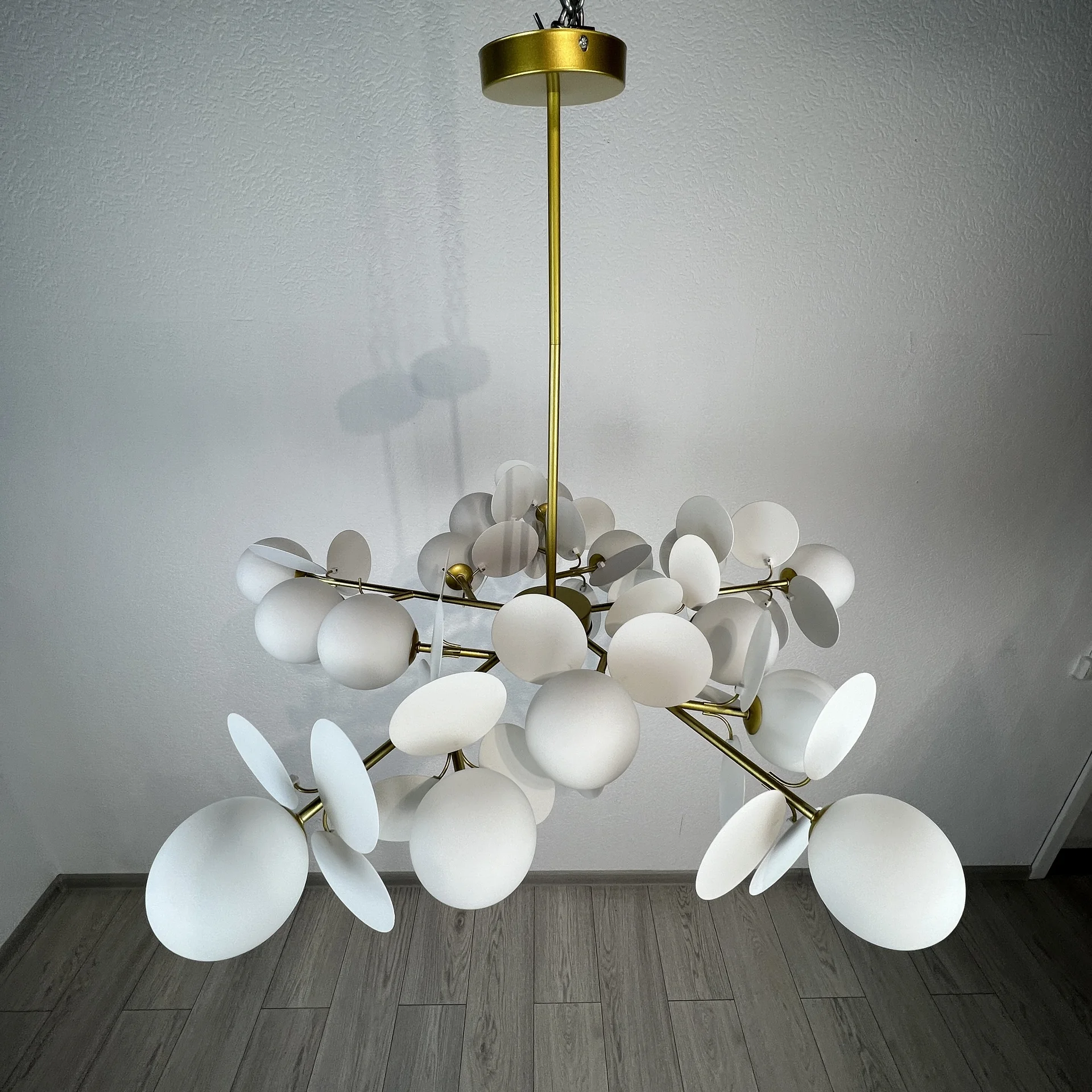 Люстра на штанге Light of MATISSE SELF D90 - миниатюра 16