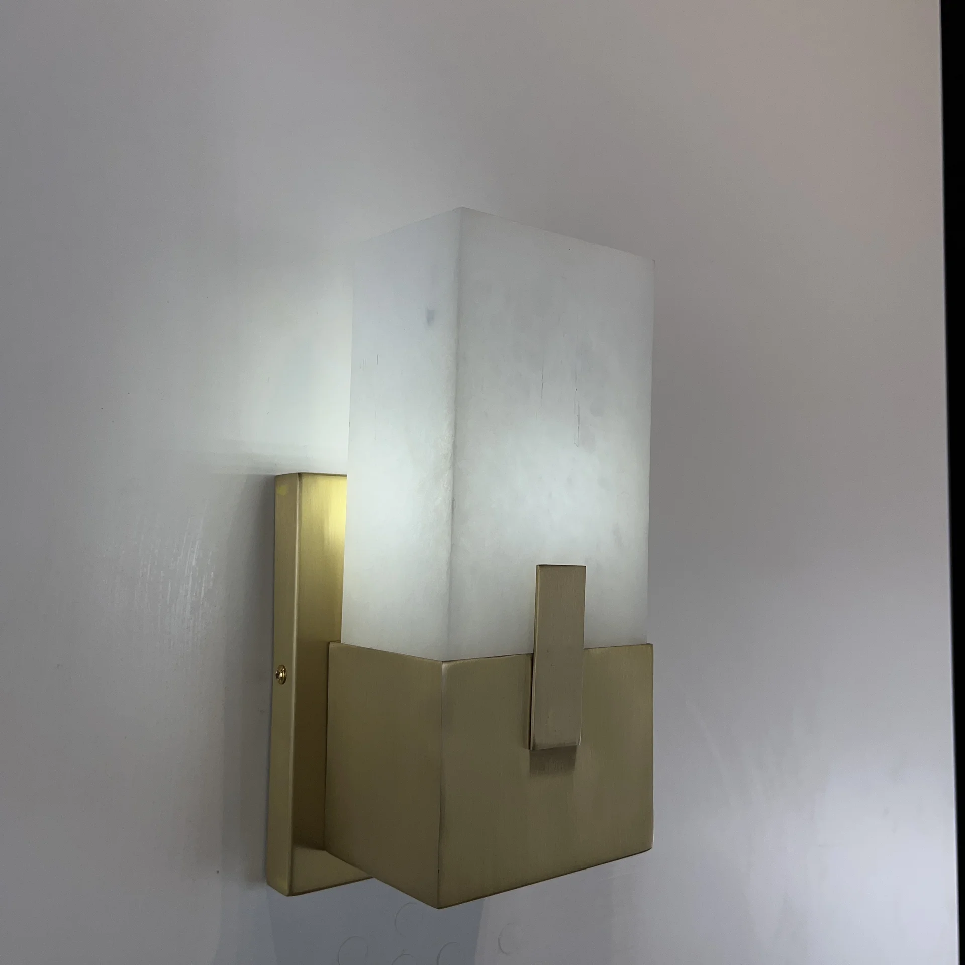 Бра Covet Short Clip Bath Sconce - миниатюра 10