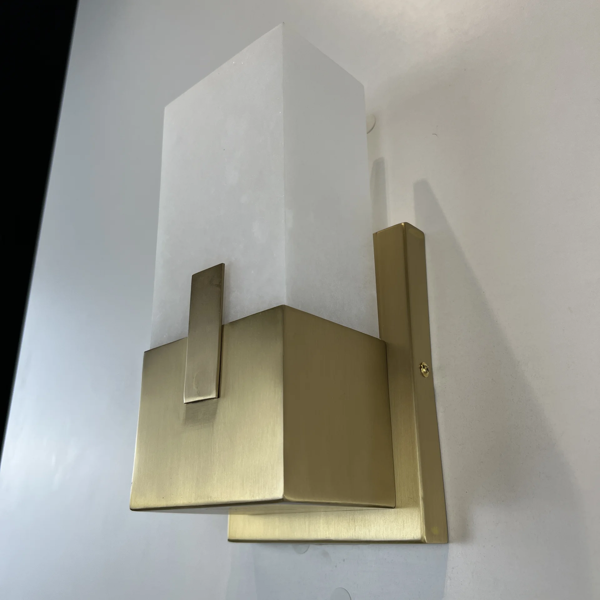 Бра Covet Short Clip Bath Sconce - миниатюра 6