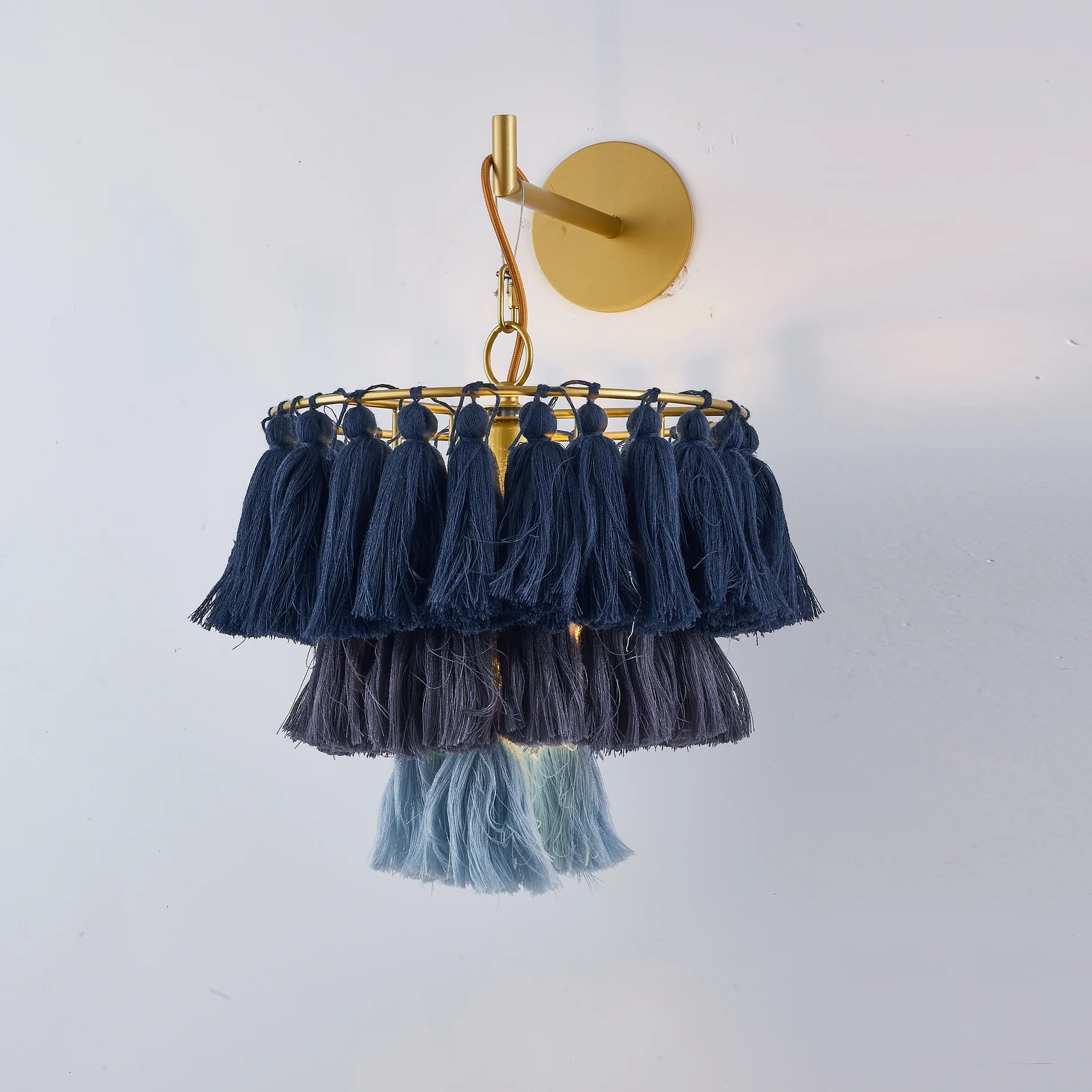 Настенный светильник TASSEL WALL Синий градиент - миниатюра 5