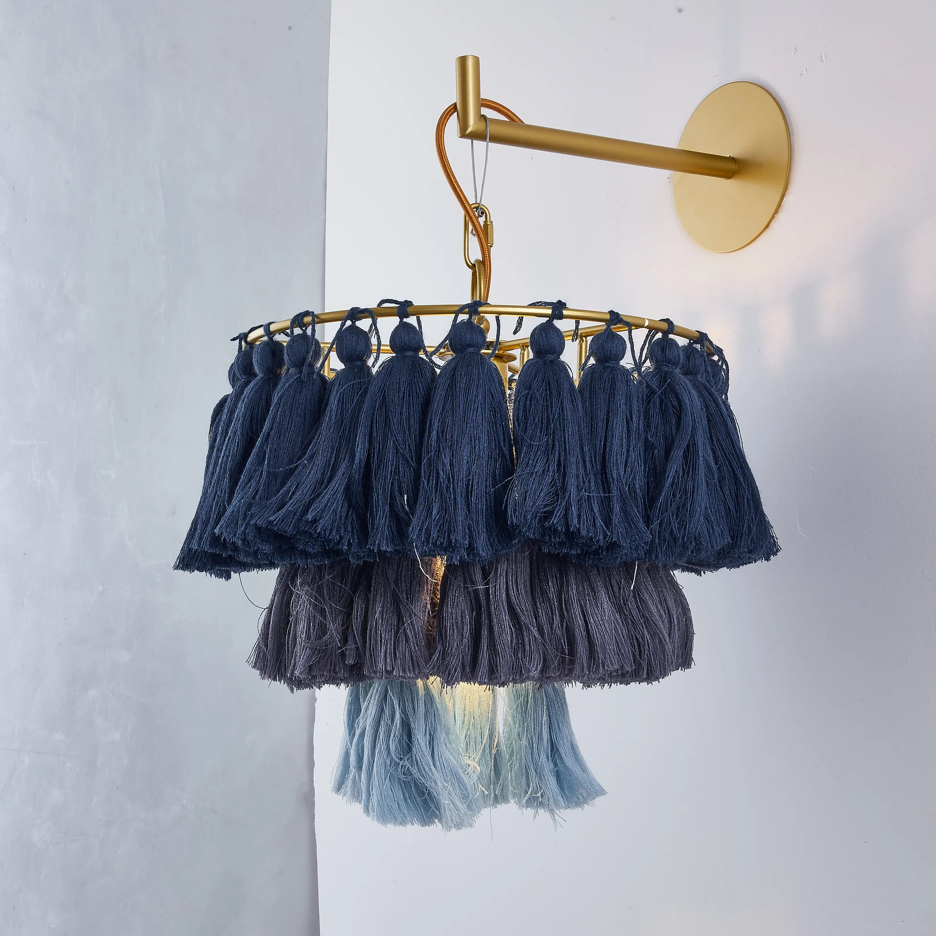 Настенный светильник TASSEL WALL Синий градиент - миниатюра 6