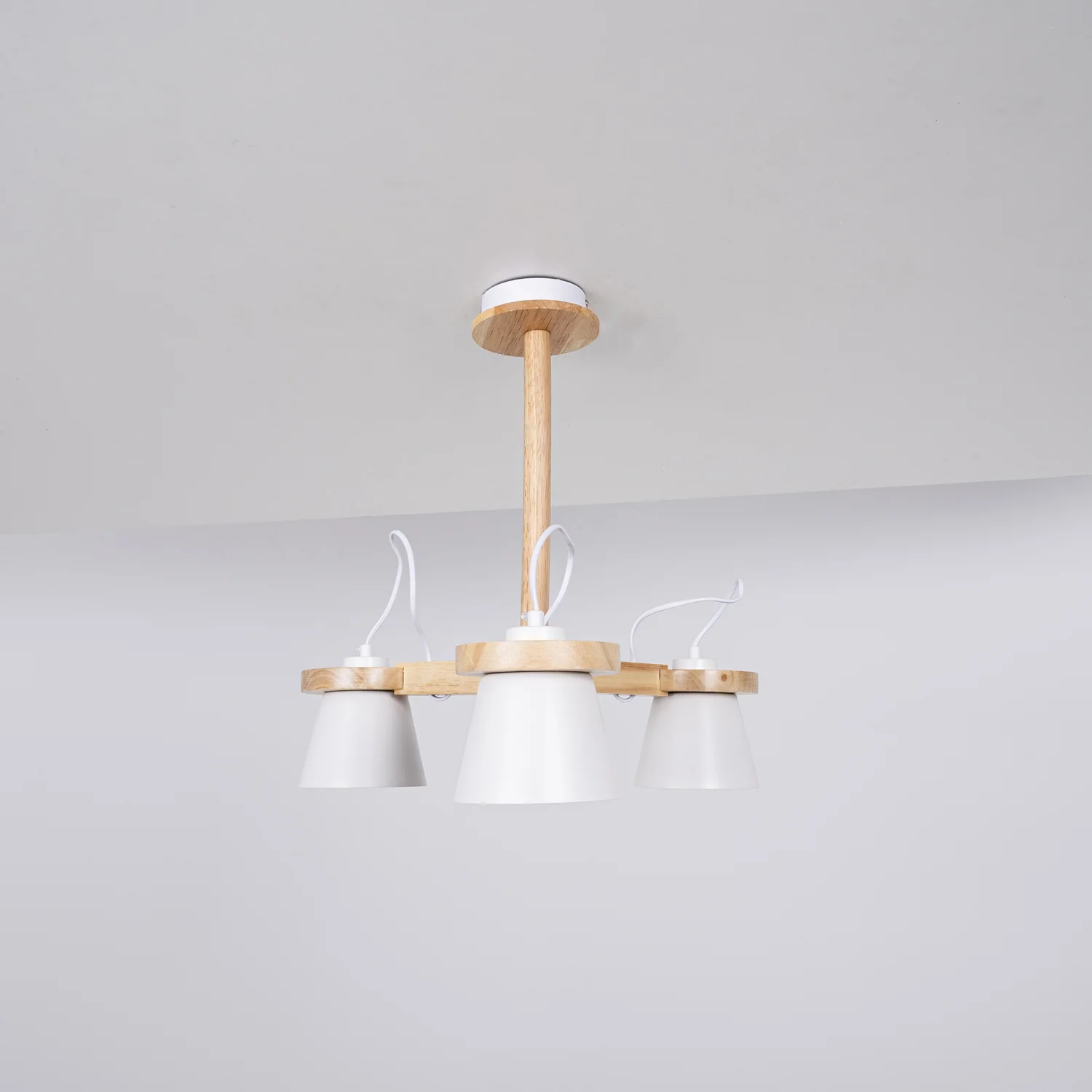 Люстра на штанге NATURA B3 White - миниатюра 6