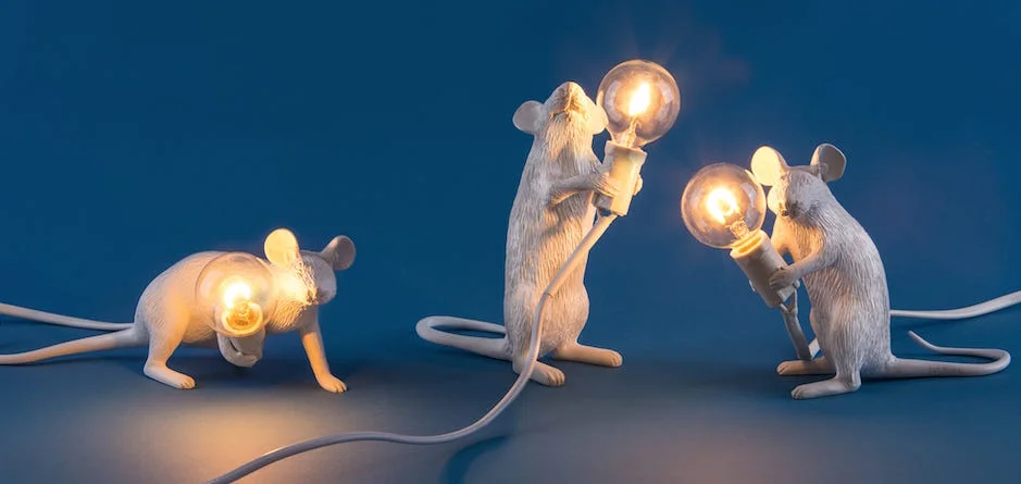 Настольная лампа Mouse Lying белый - миниатюра 2
