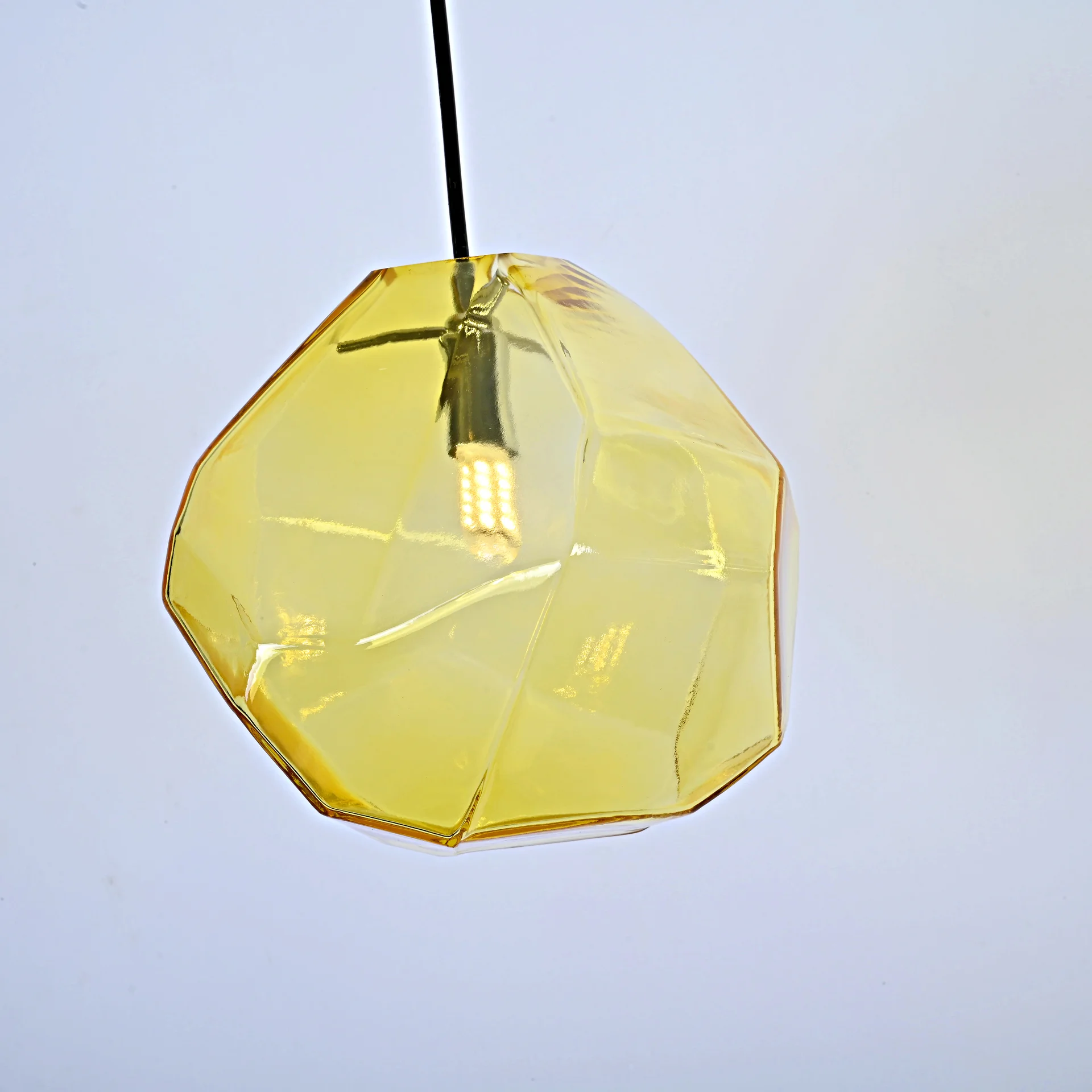 Подвесной светильник Color Ice Cube Pendant JEVIO 1 Янтарный - миниатюра 4