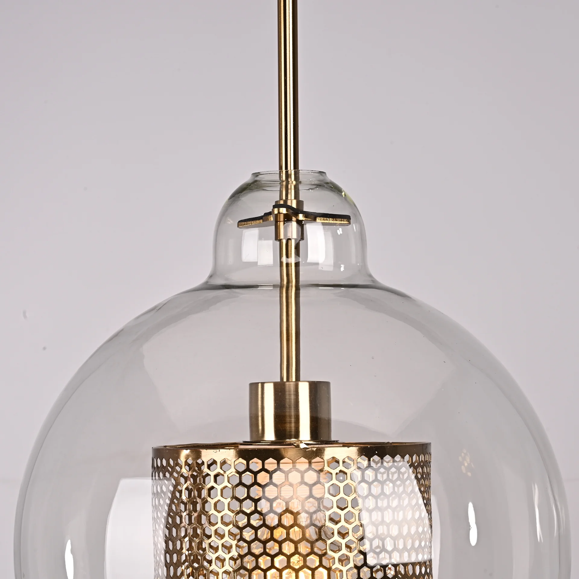Подвесной светильник CATCH F pear brass D30 - миниатюра 5