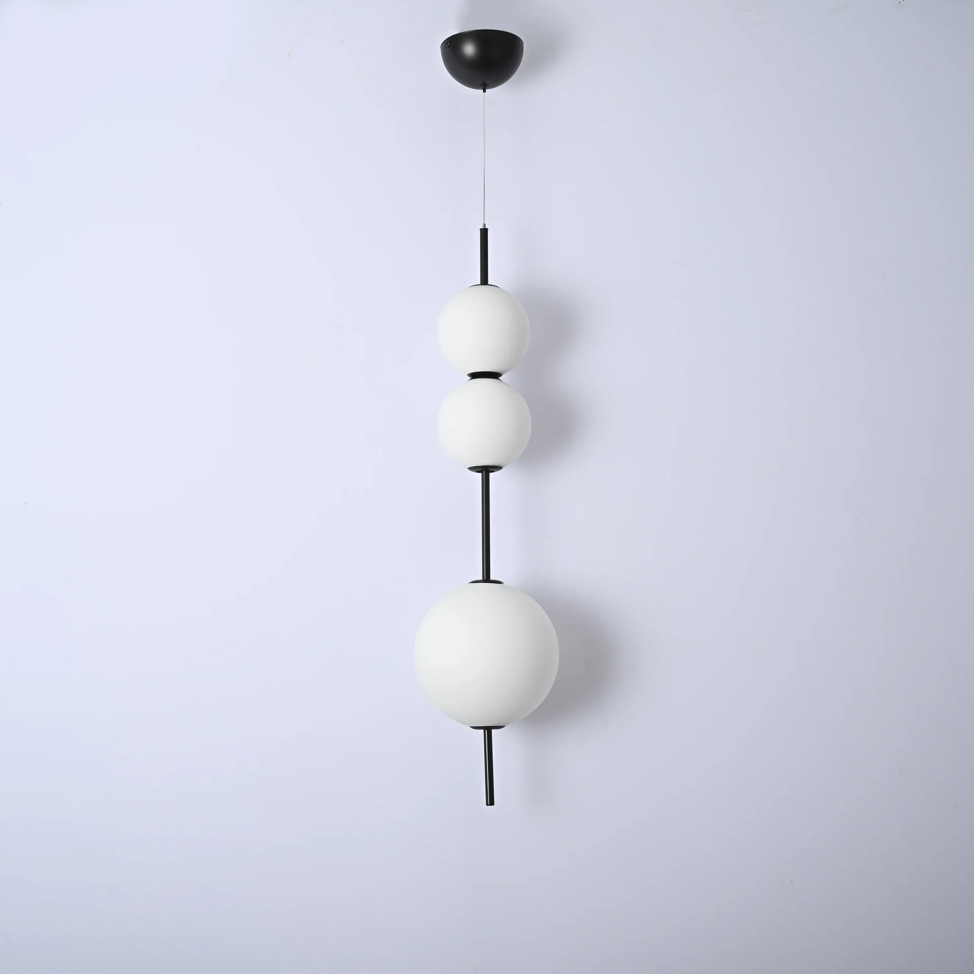 Подвесной светильник White beads Pendant B - миниатюра 2
