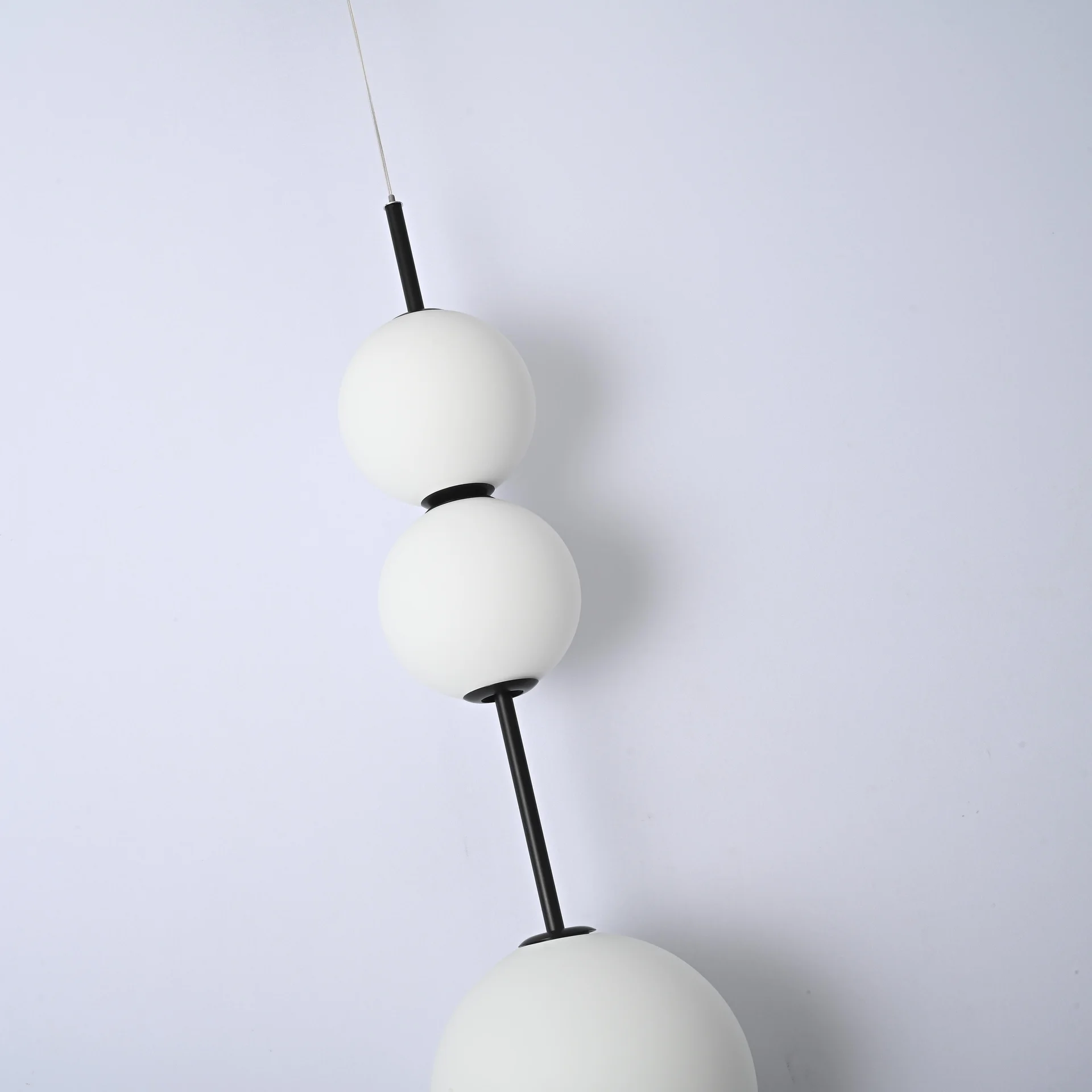 Подвесной светильник White beads Pendant B - миниатюра 5