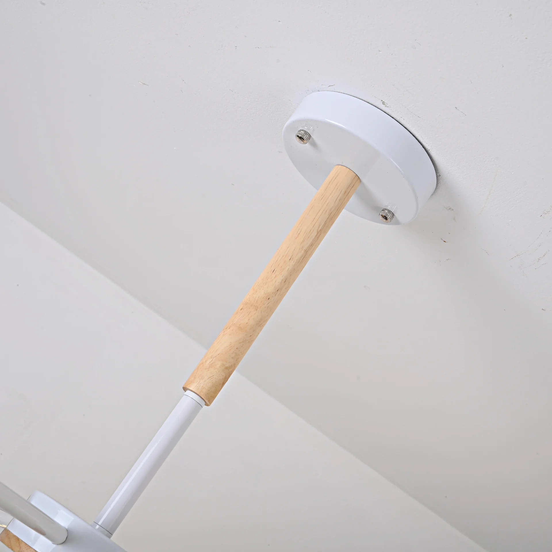 Потолочная люстра CORF B3 White 8 lamps - миниатюра 8