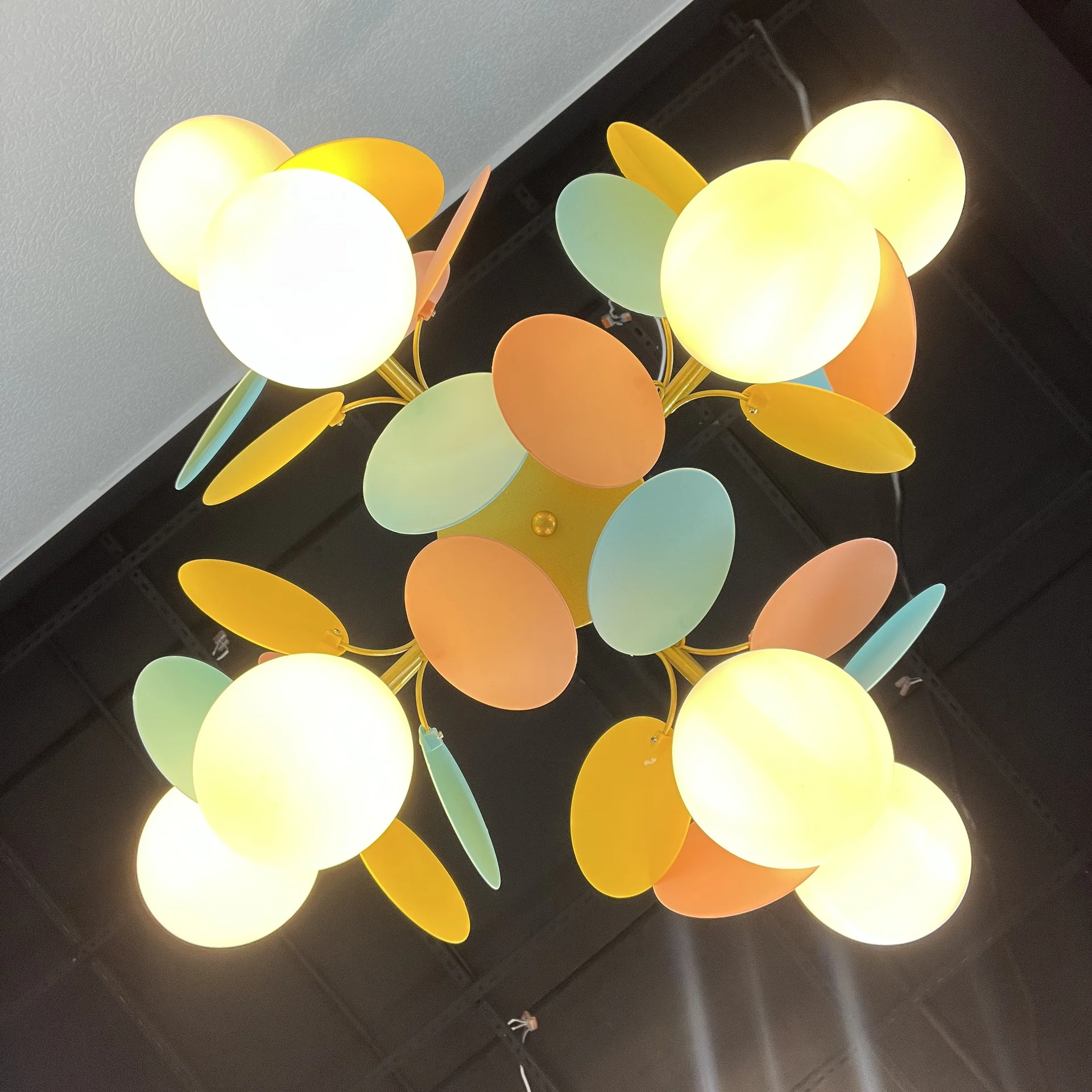 Люстра на штанге Light of MATISSE 8 - миниатюра 7