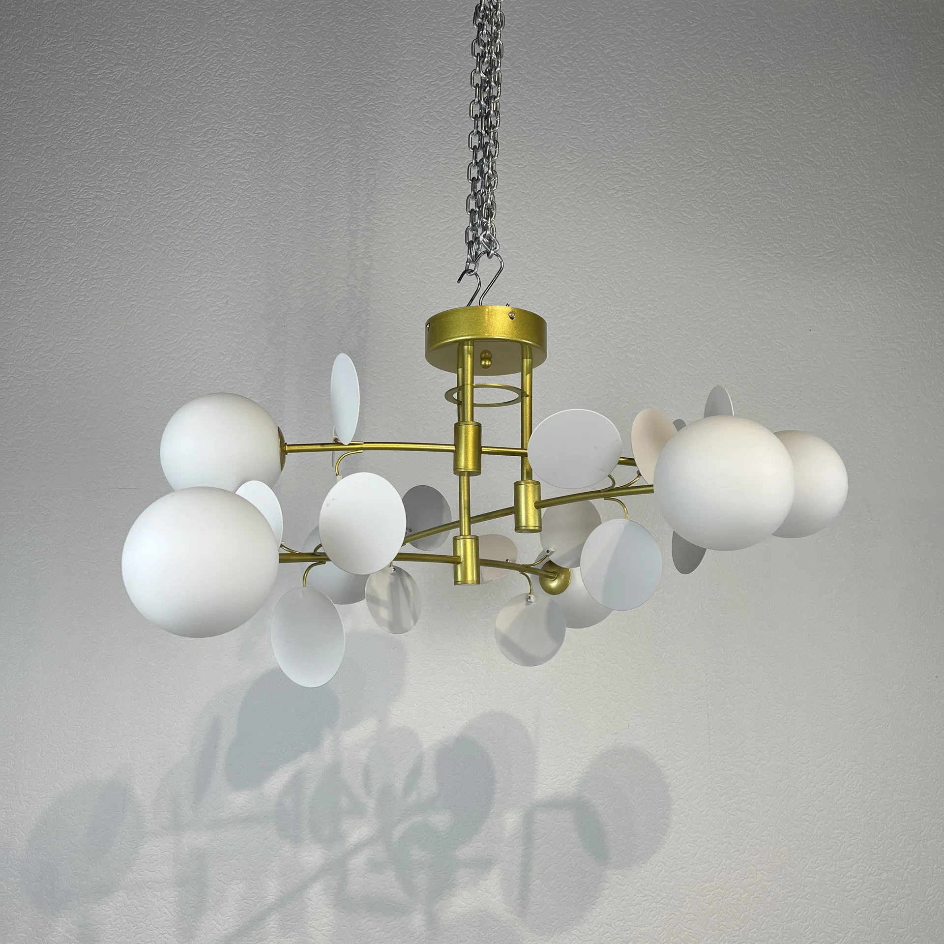 Потолочная люстра Light of MATISSE B D80 Gold White - миниатюра 10