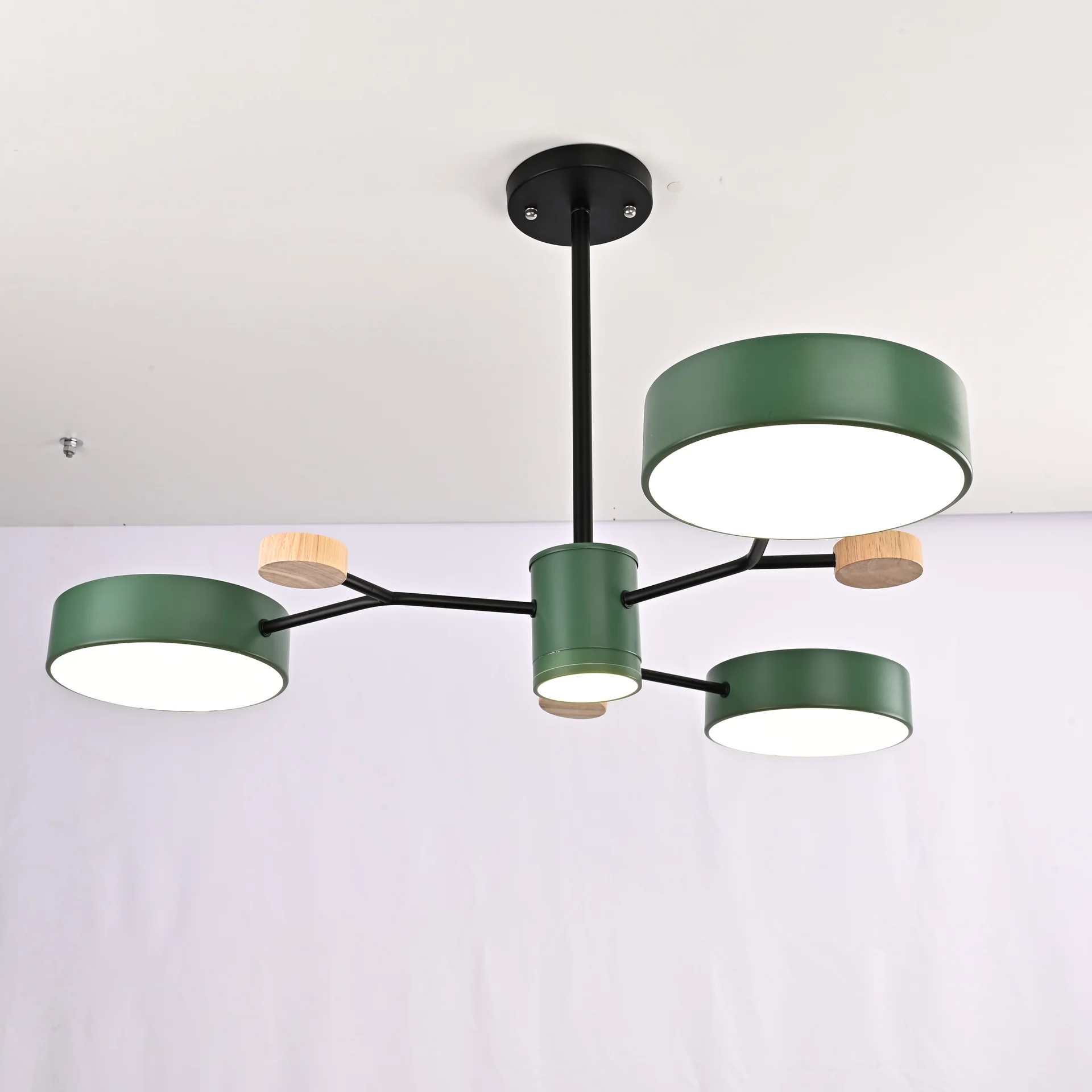 Люстра на штанге MEADE 4 lamps Green - миниатюра 2