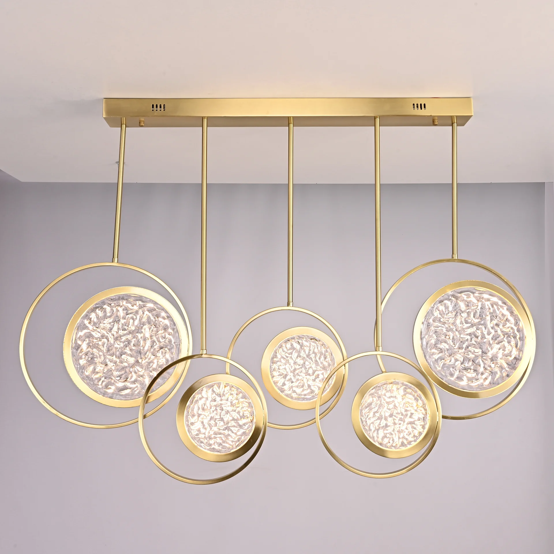 Дизайнерская люстра на штанге ЛУНА lighting collection L100 - миниатюра 2