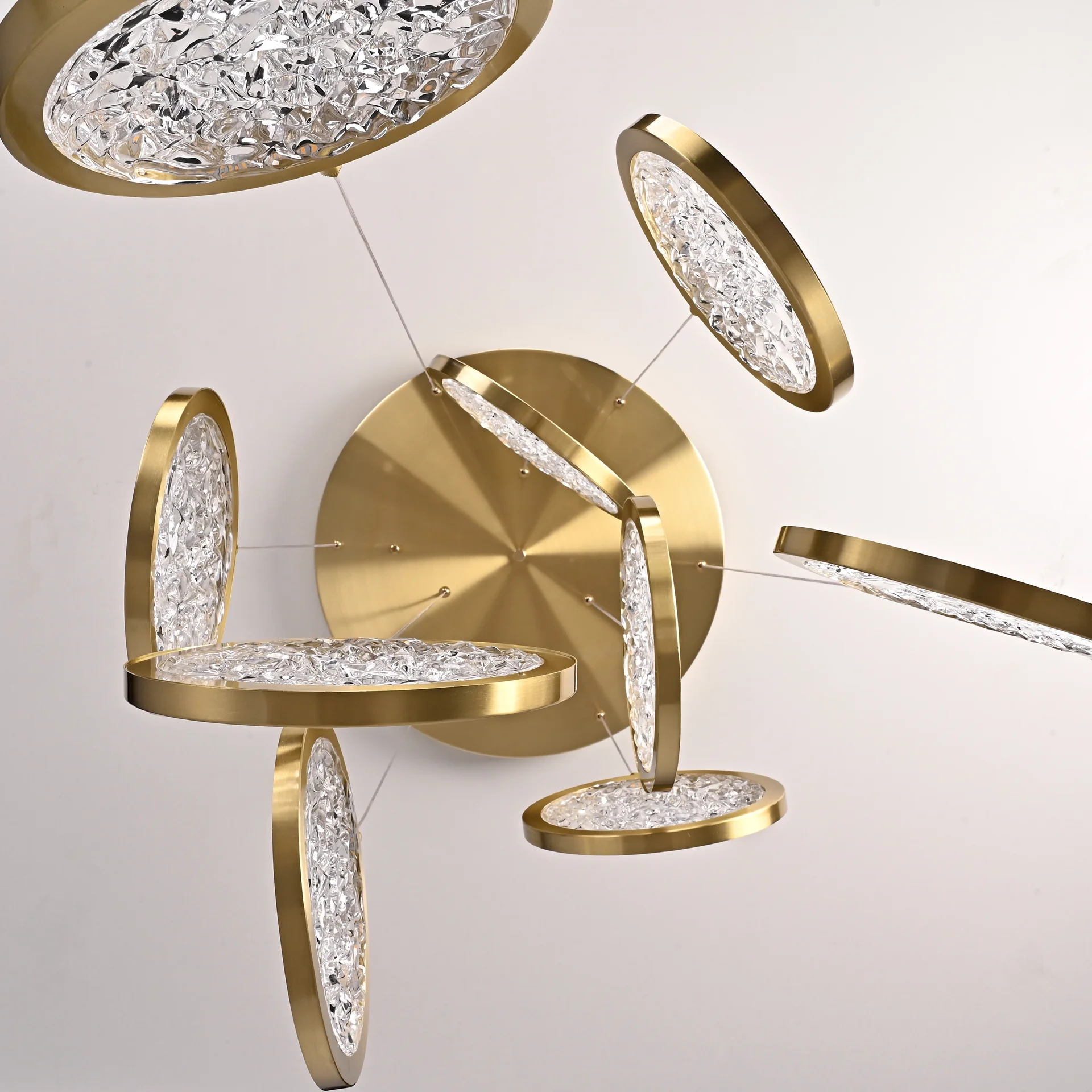 Дизайнерская подвесная люстра ЛУНА lighting collection D50 - миниатюра 6
