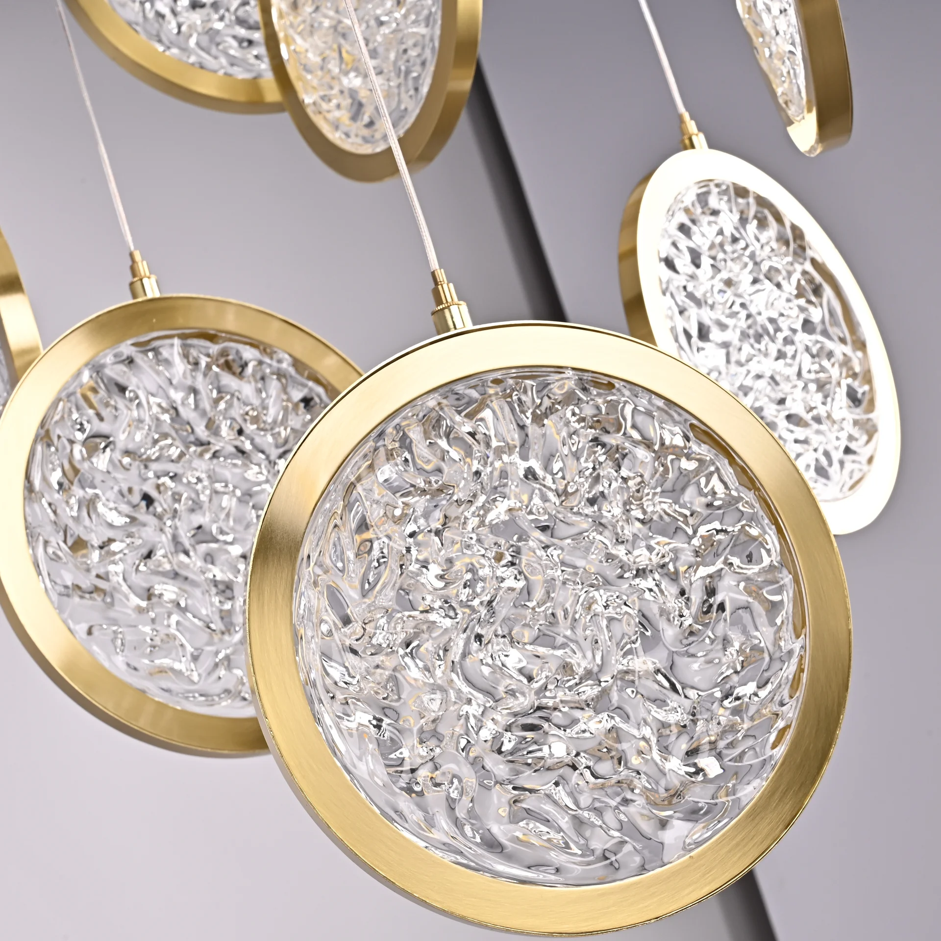 Дизайнерская подвесная люстра ЛУНА lighting collection D50 - миниатюра 8