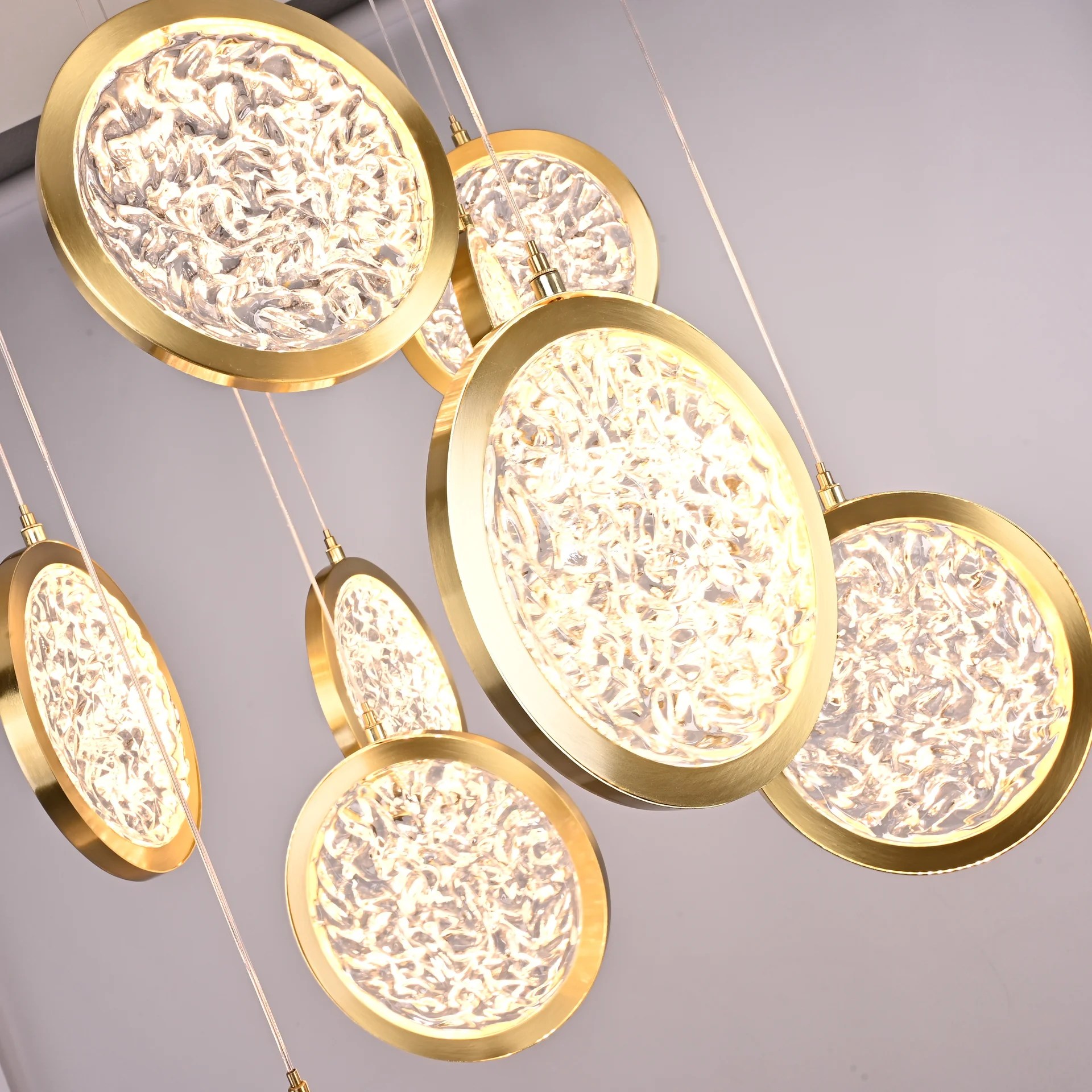 Дизайнерская подвесная люстра ЛУНА lighting collection D70 - миниатюра 12