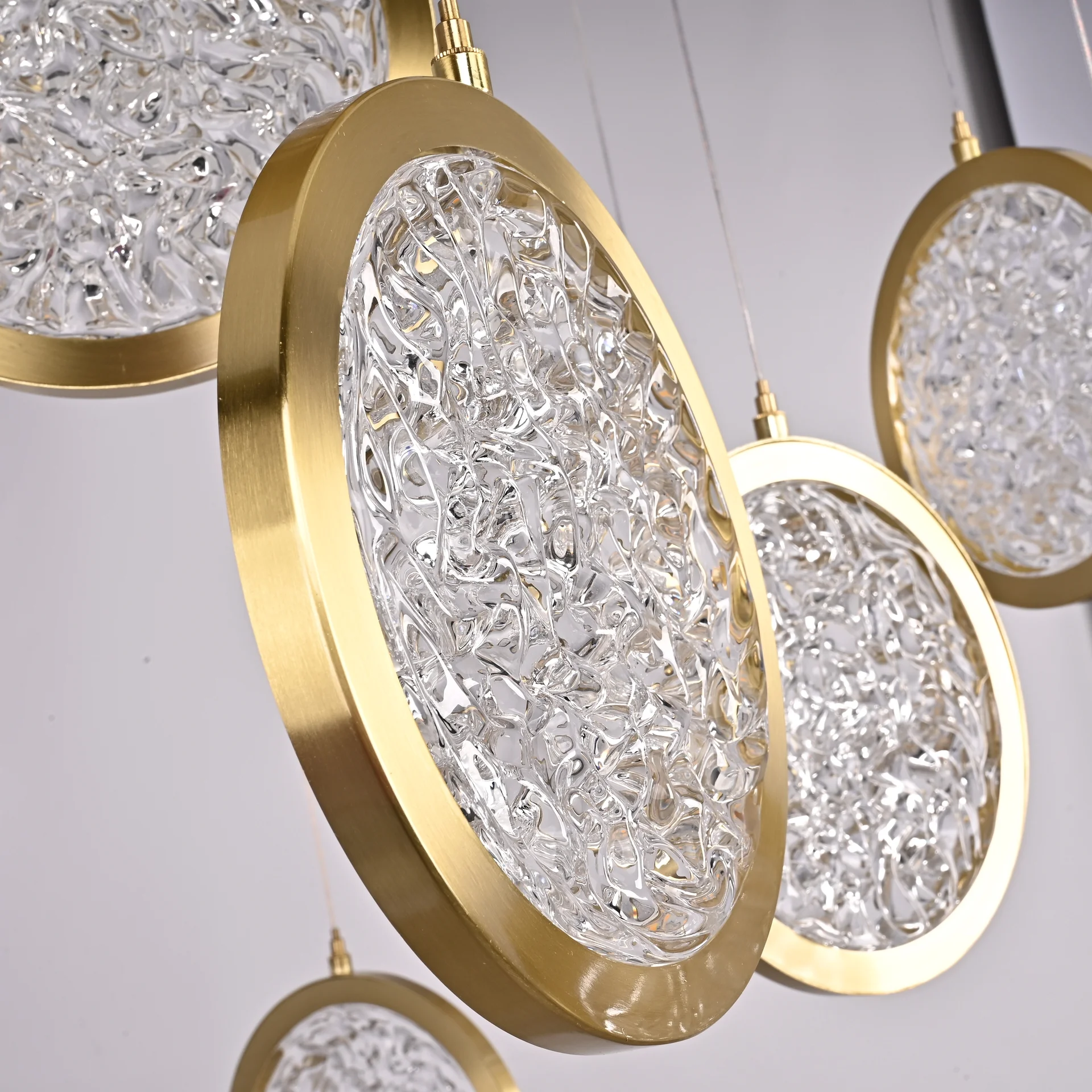 Дизайнерская подвесная люстра ЛУНА lighting collection D70 - миниатюра 8
