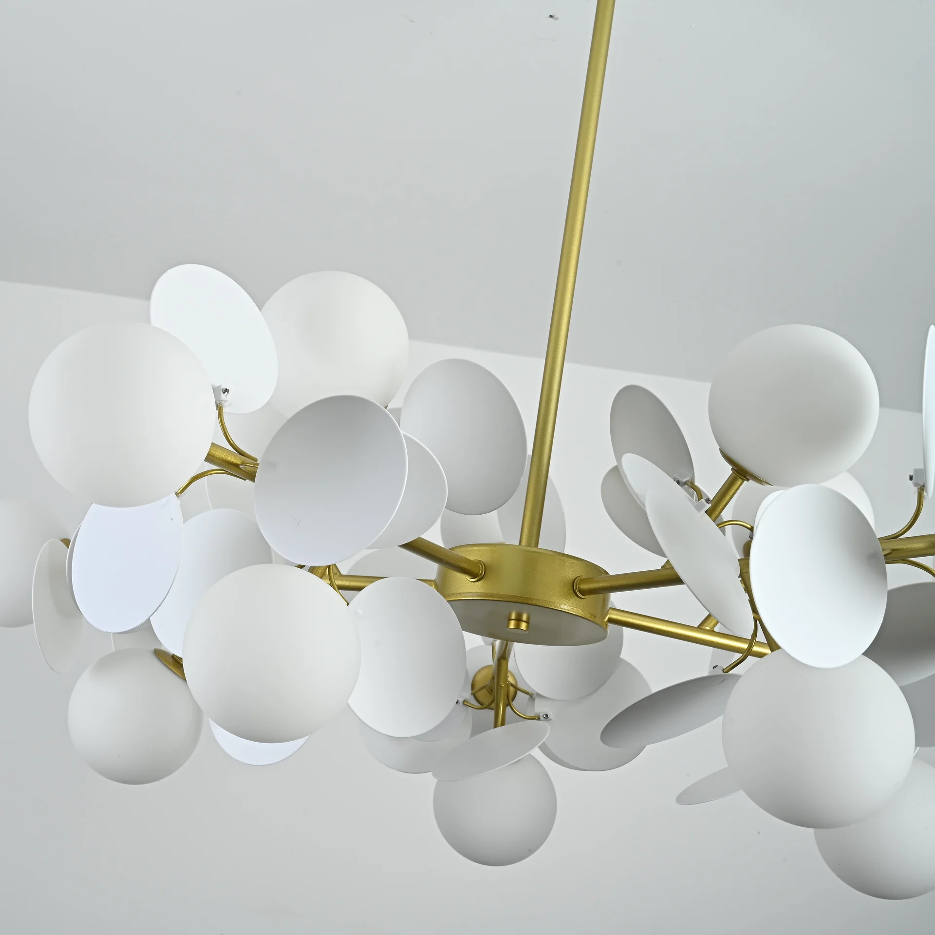 Люстра на штанге Light of MATISSE SELF D75 - миниатюра 7