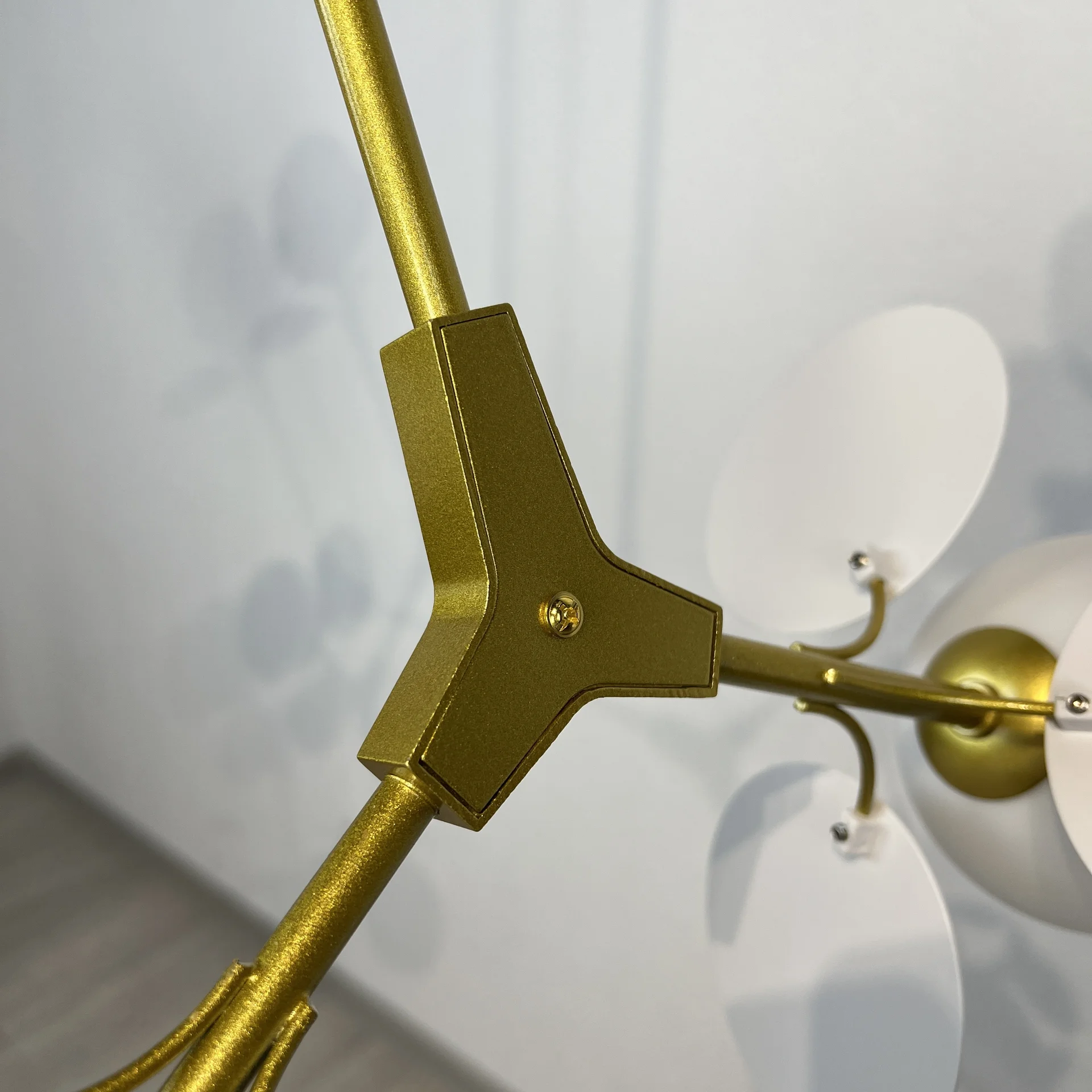 Люстра на штанге Light of MATISSE M L95 White - миниатюра 7