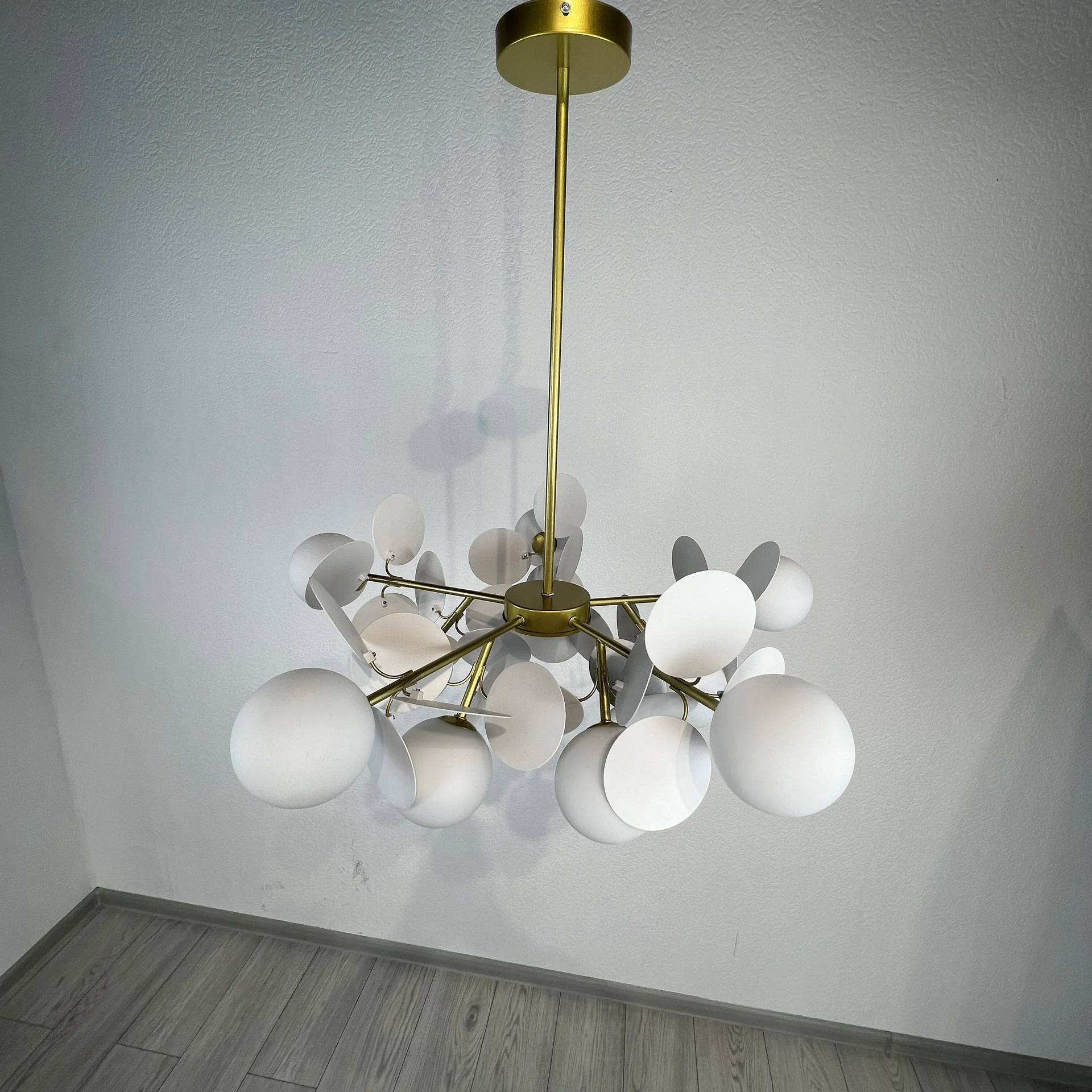 Люстра на штанге Light of MATISSE SELF D67 - миниатюра 13