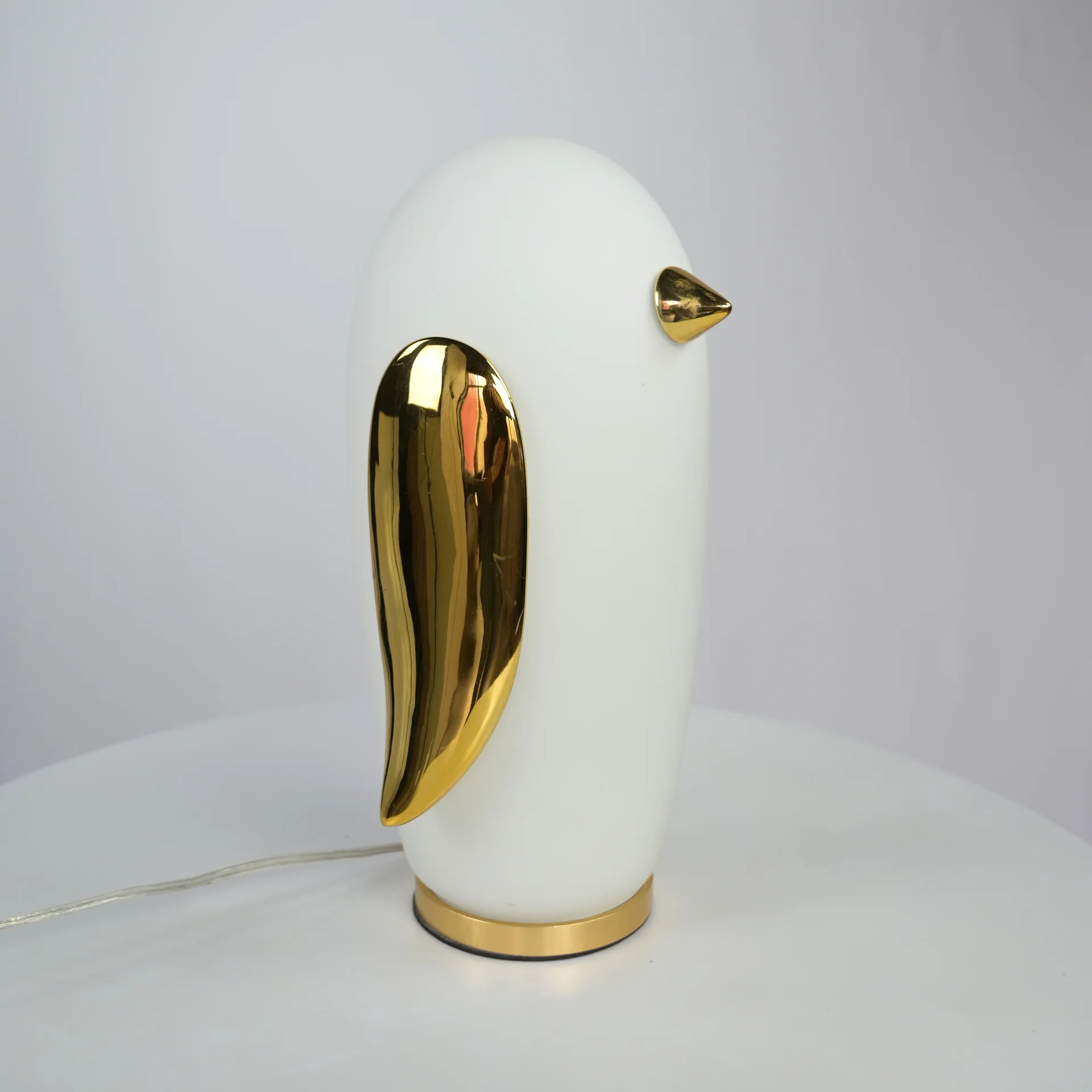 Настольная лампа Birdi Penguin White - миниатюра 11