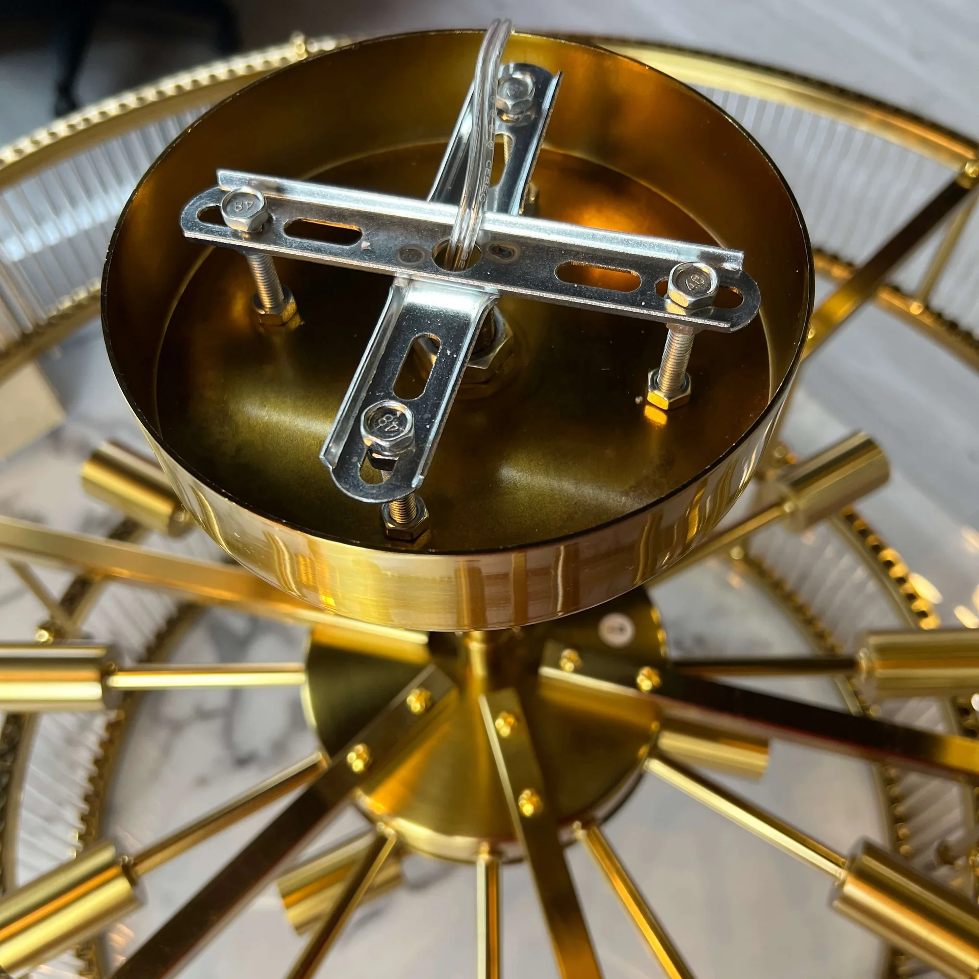 Люстра на штанге RH Marais Round Chandelier D120 - миниатюра 14
