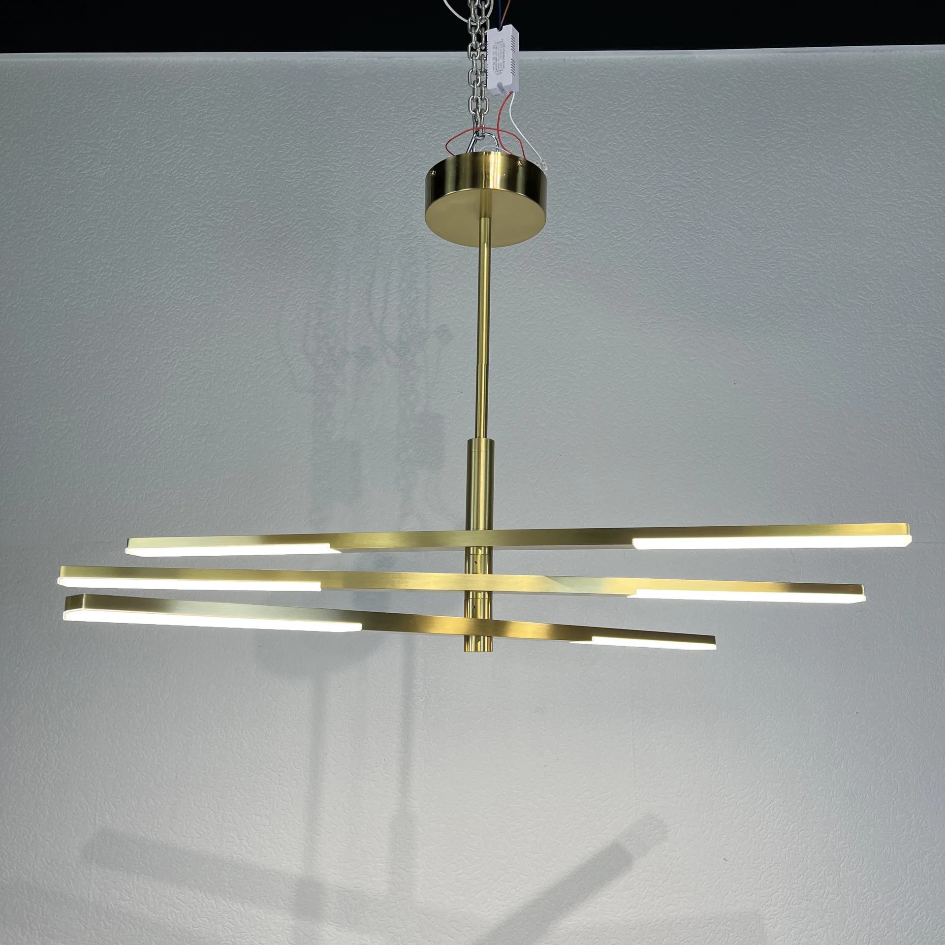 Люстра на штанге ORTON на 3 D96 Gold - миниатюра 11