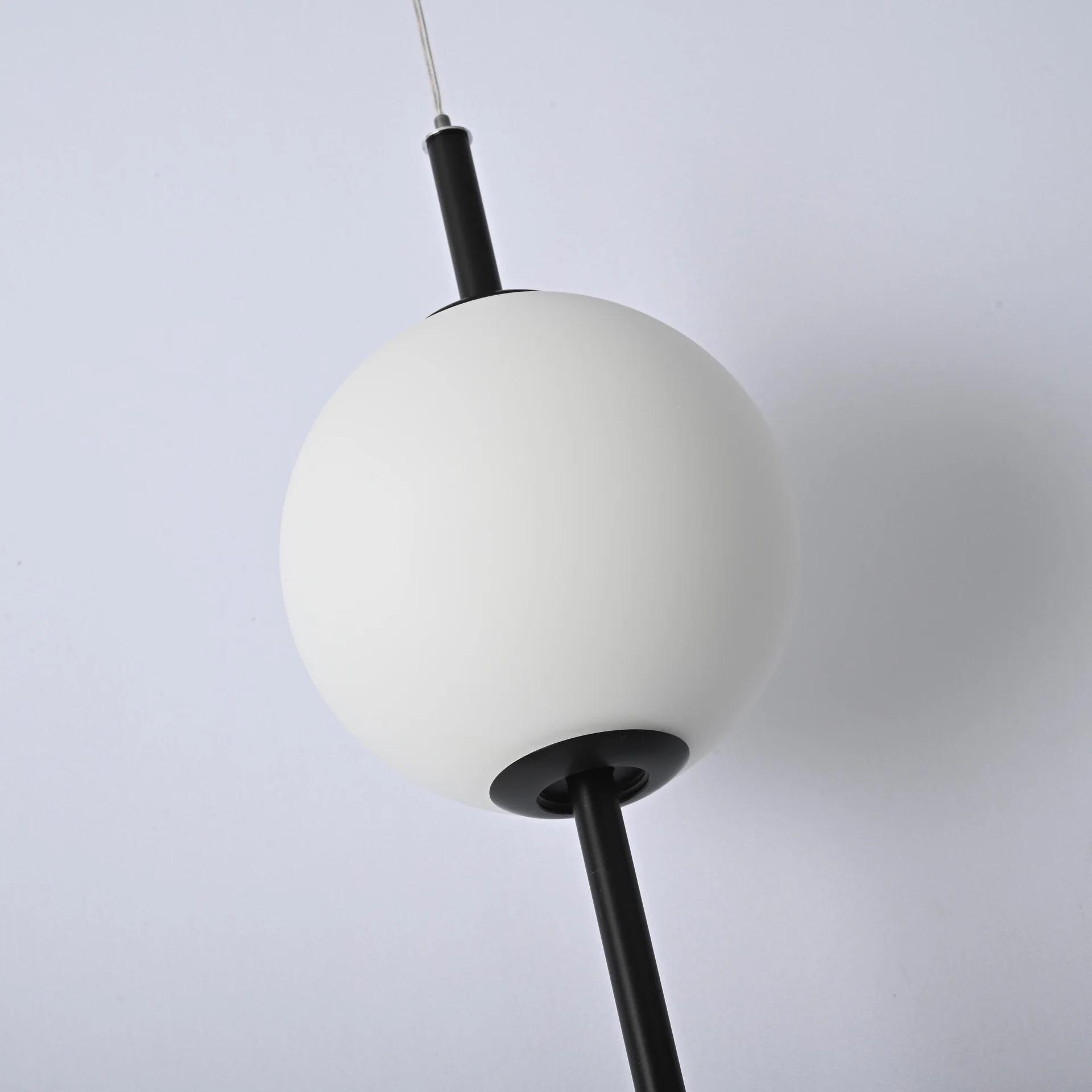 Подвесной светильник White beads Pendant D50 - миниатюра 3