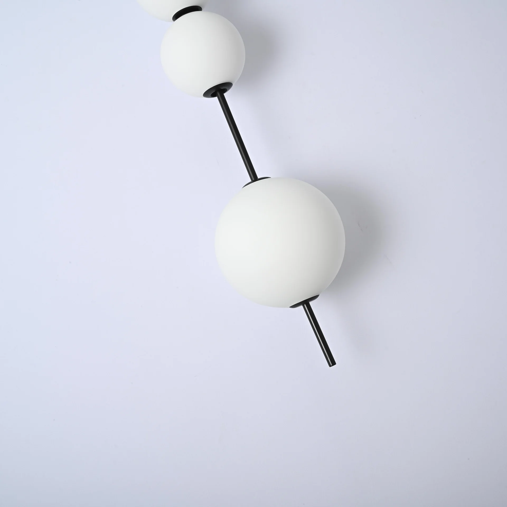 Подвесной светильник White beads Pendant B D40 - миниатюра 4