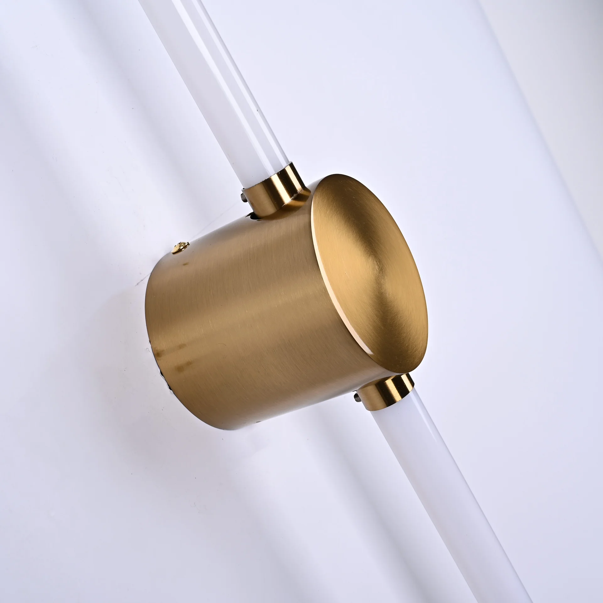 Настенный светильник BIRTA WALL L85 White - миниатюра 6