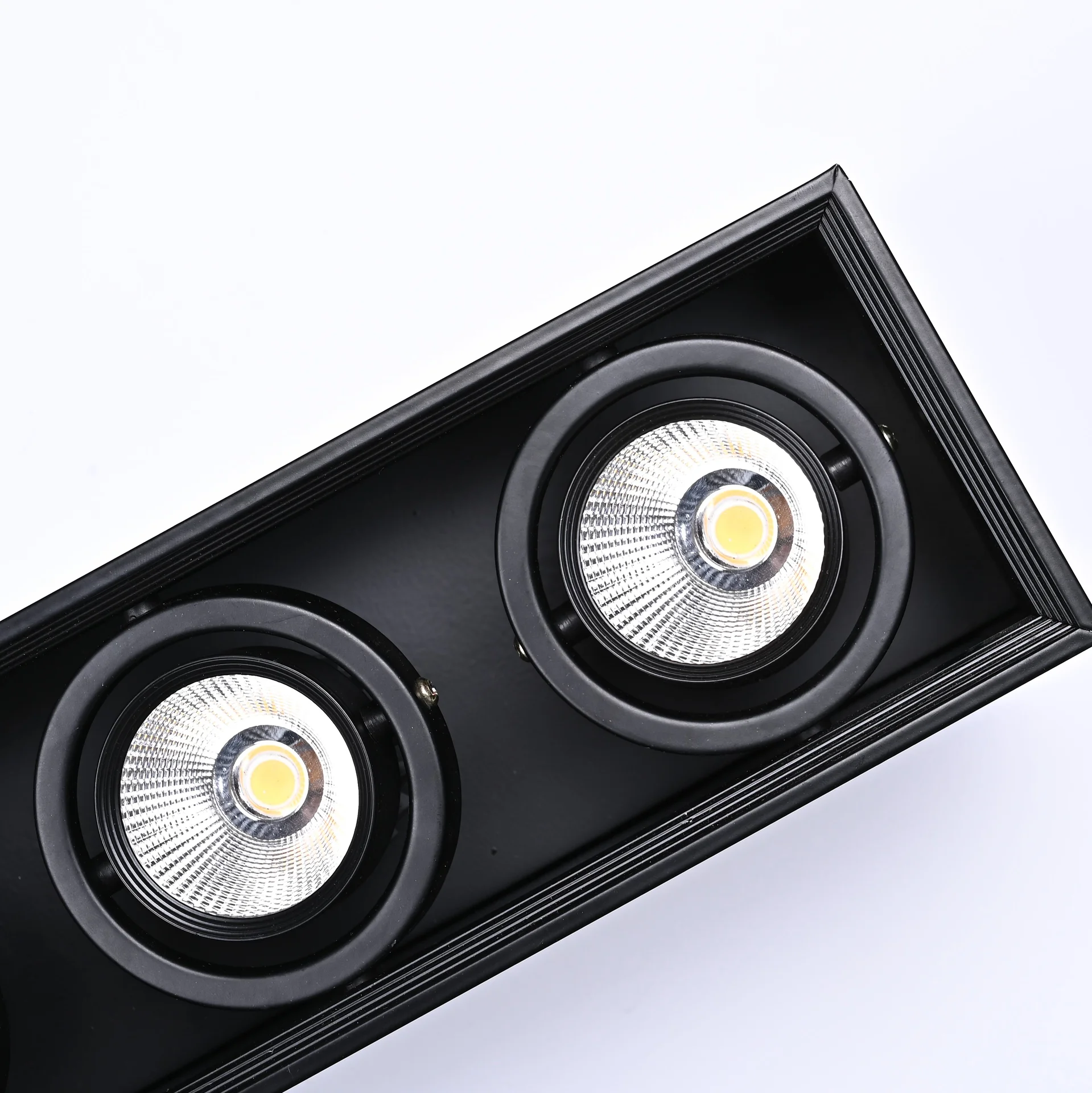 Встраиваемый светодиодный светильник LUMO L3 Black 4000 - миниатюра 3