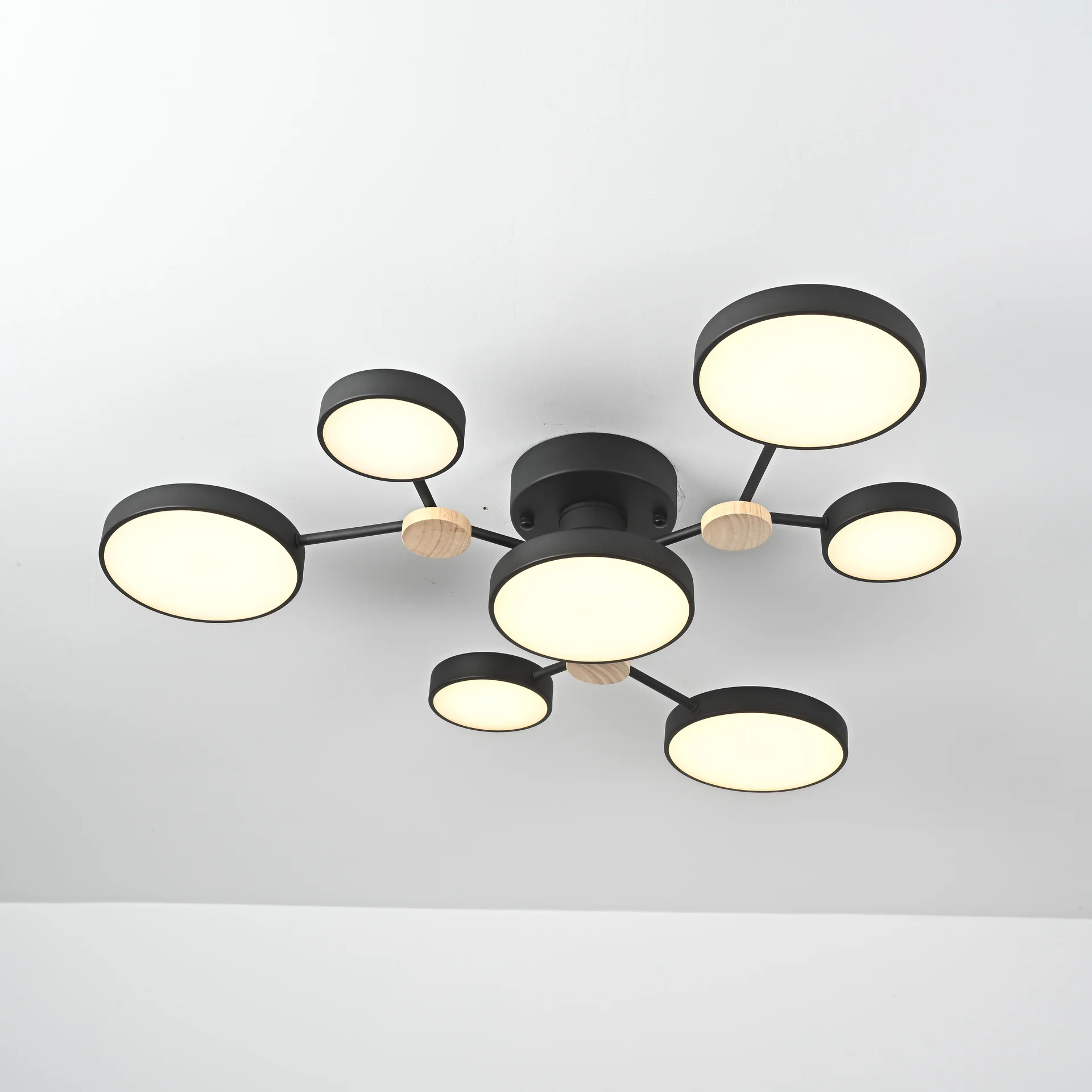 Потолочная люстра GAMMA D88 Black - миниатюра 9
