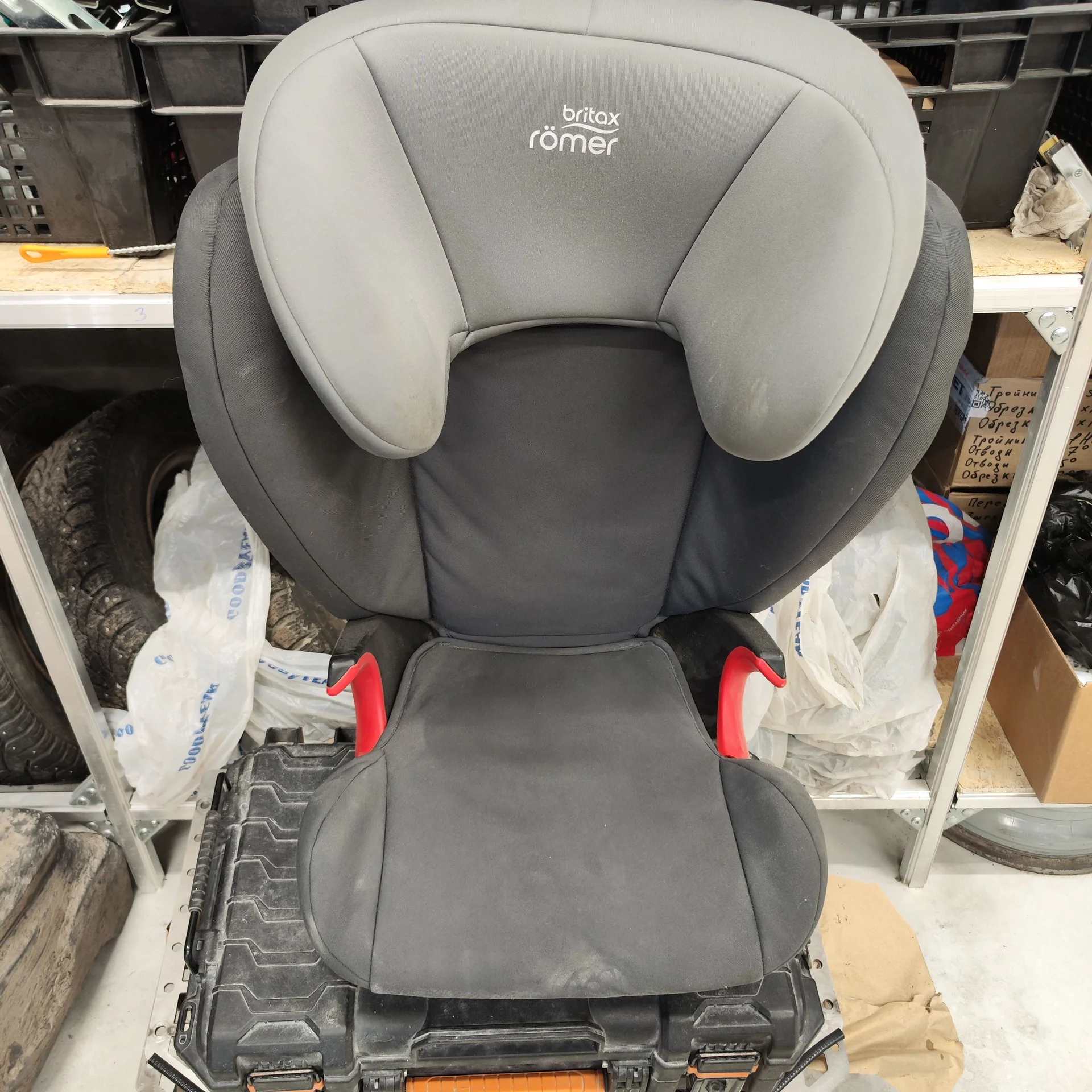Детское кресло Britax Roemer в машину до 35 кг