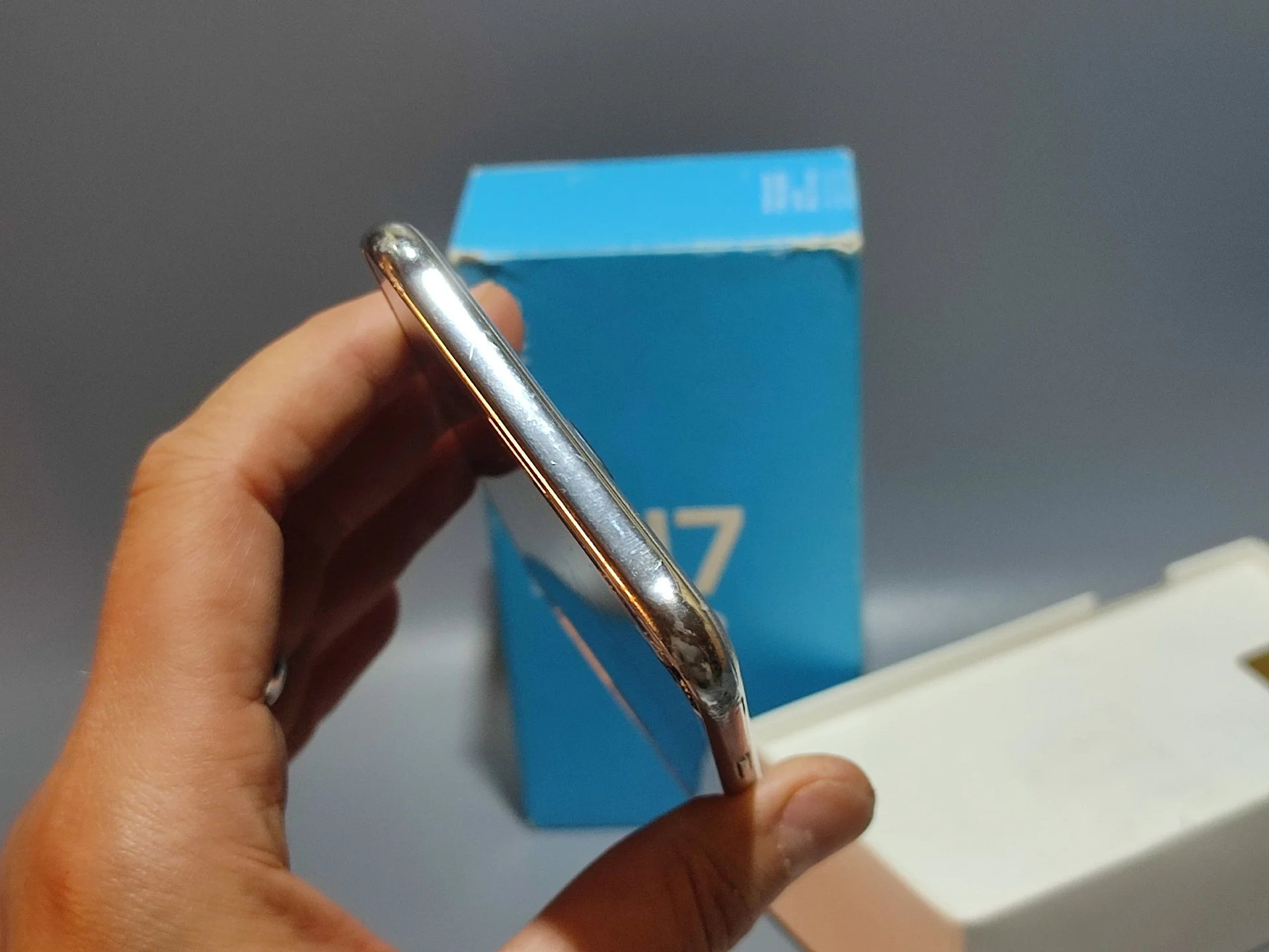Samsung J7 Neo - миниатюра 9