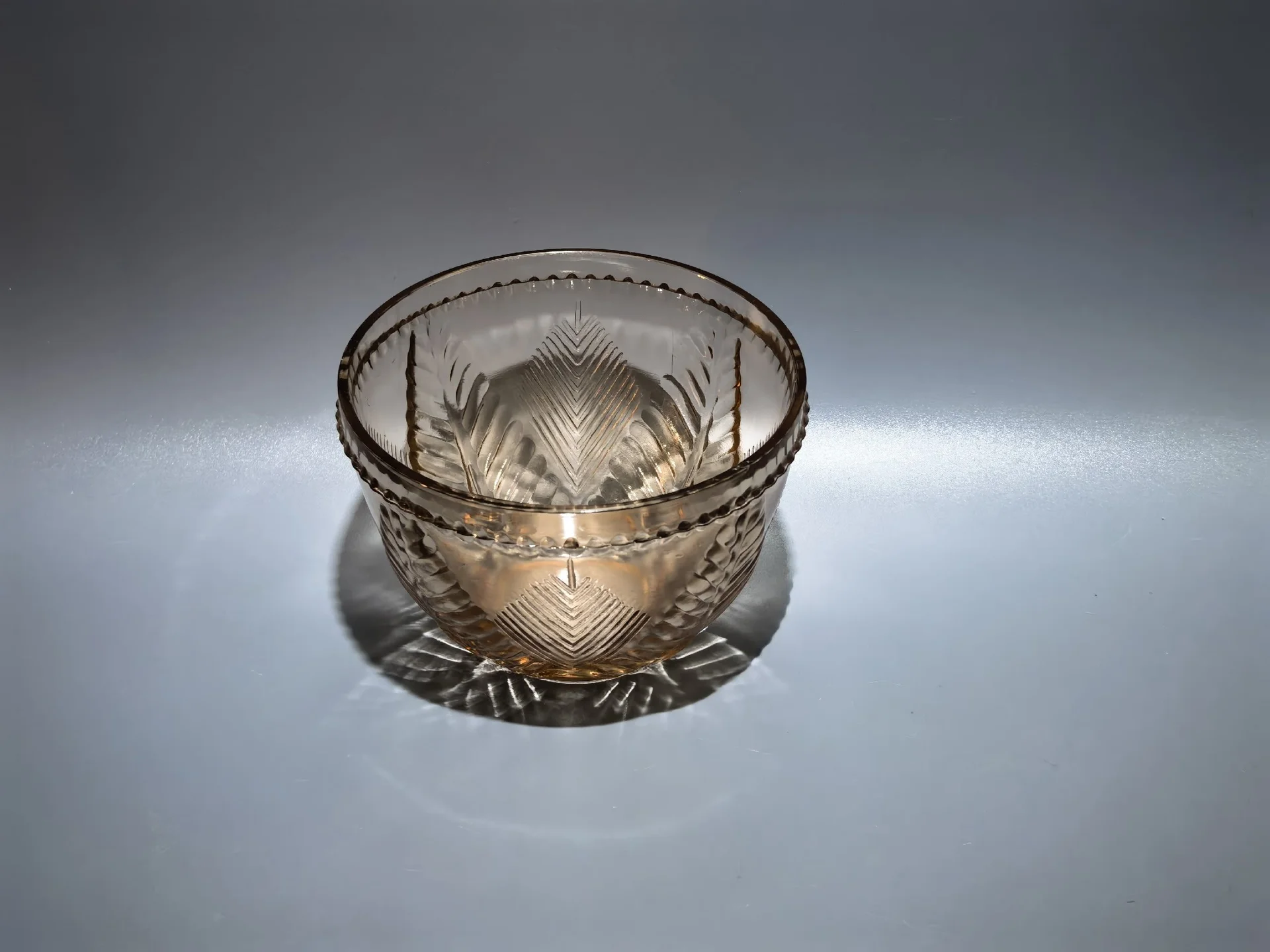 Конфетница сахарница из карамельного стекла, СССР - миниатюра 3