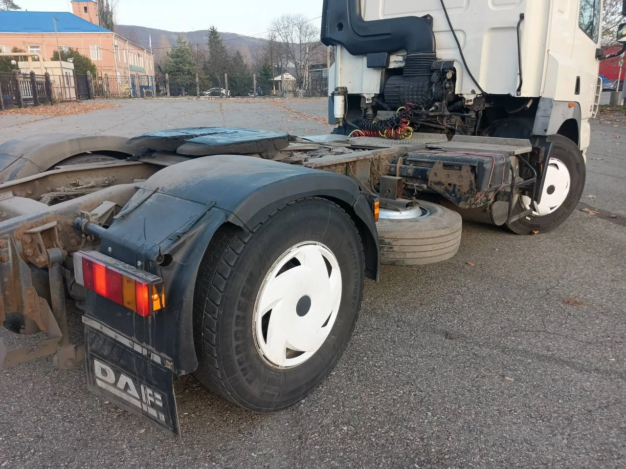 DAF CF 85 тягач (можно с прицепом) 2008 - миниатюра 3