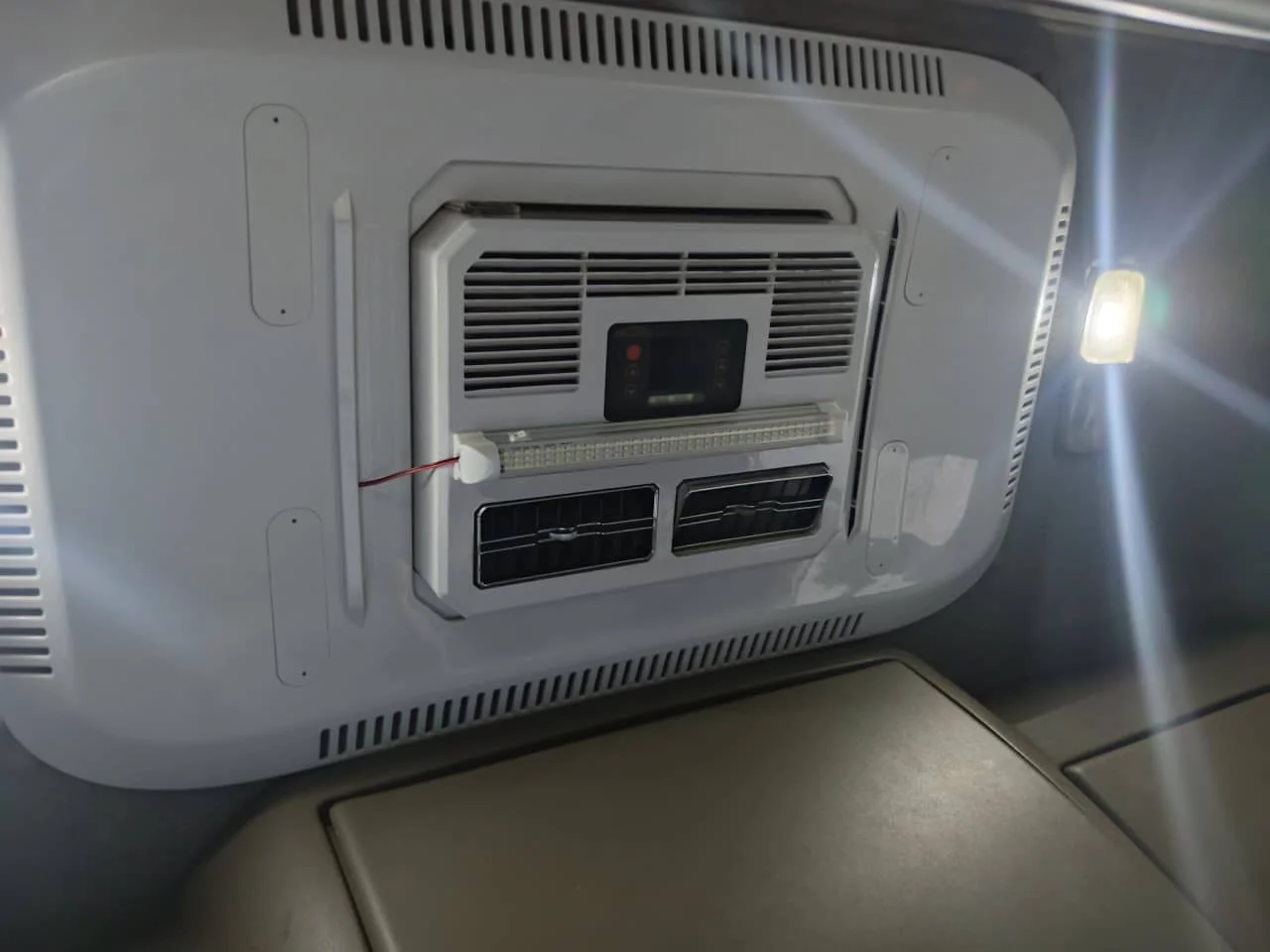 DAF CF 85 тягач (можно с прицепом) 2008 - миниатюра 7
